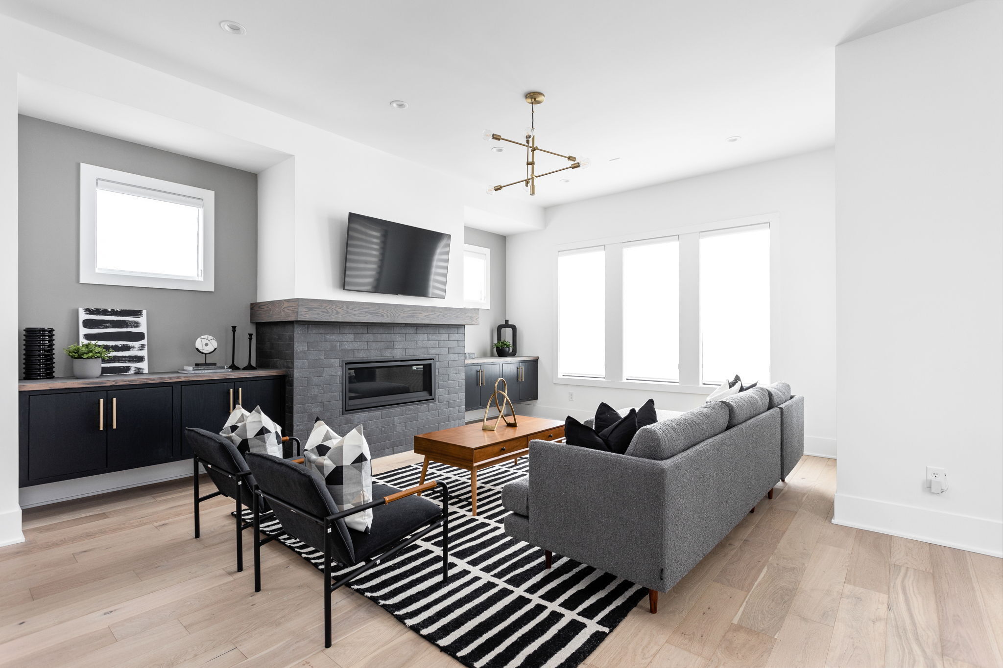 2004 Bellefontaine Street