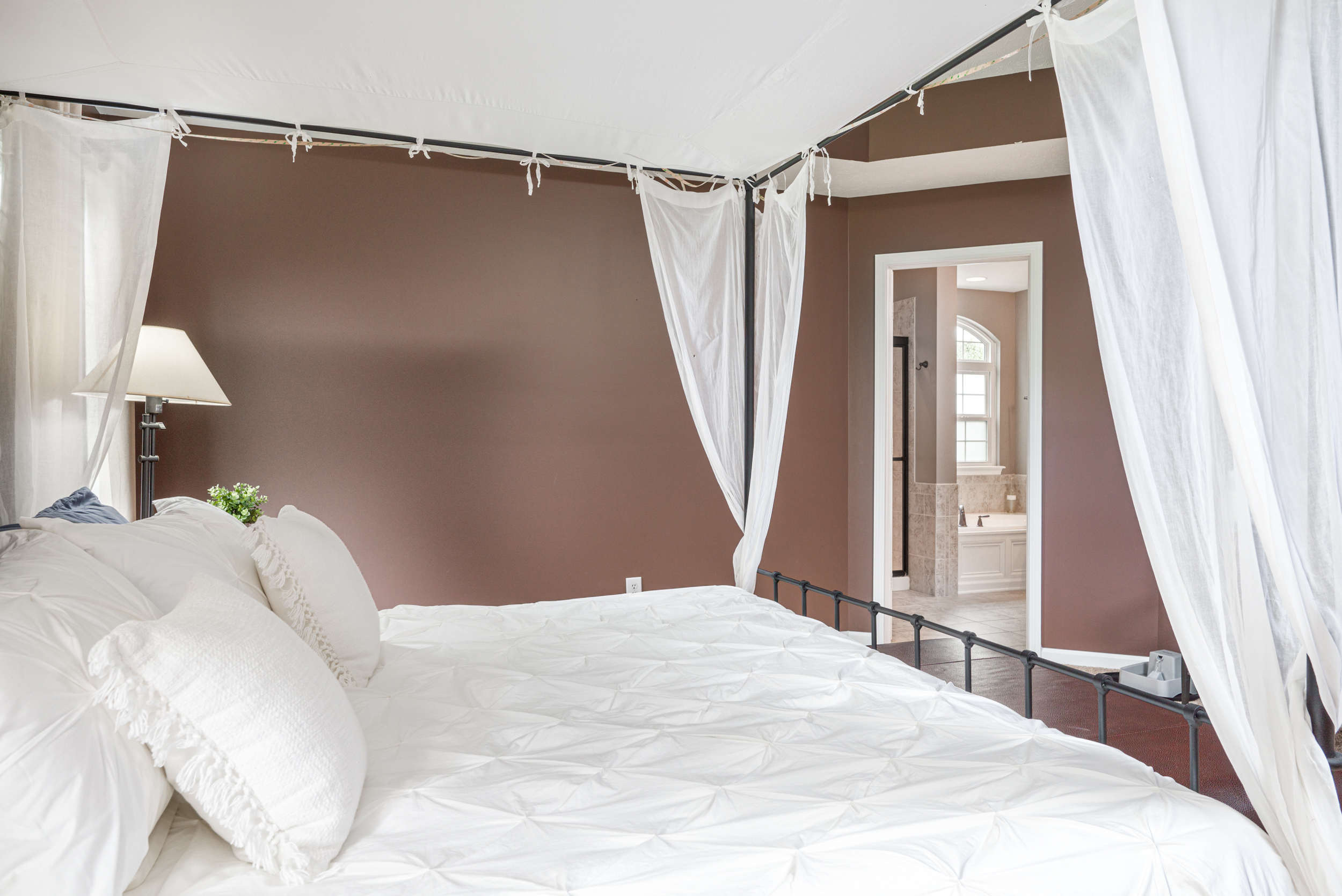 2510 Fawn Bluff Court