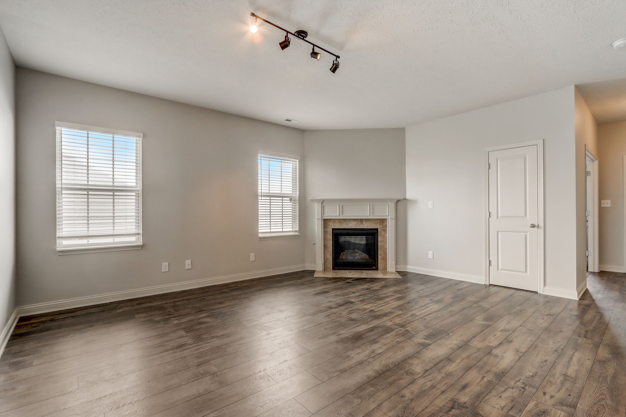 5878 Solomon Harmon Way