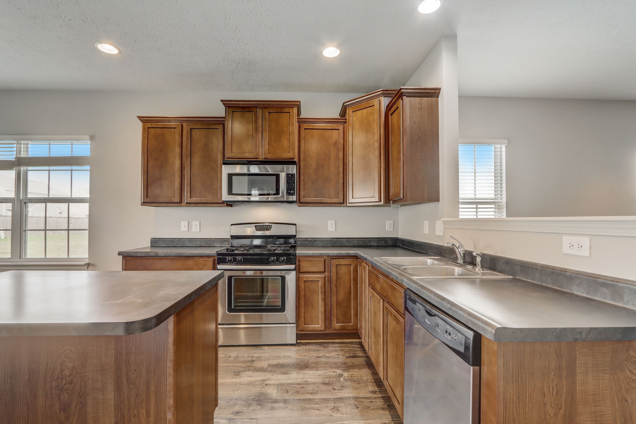 5878 Solomon Harmon Way