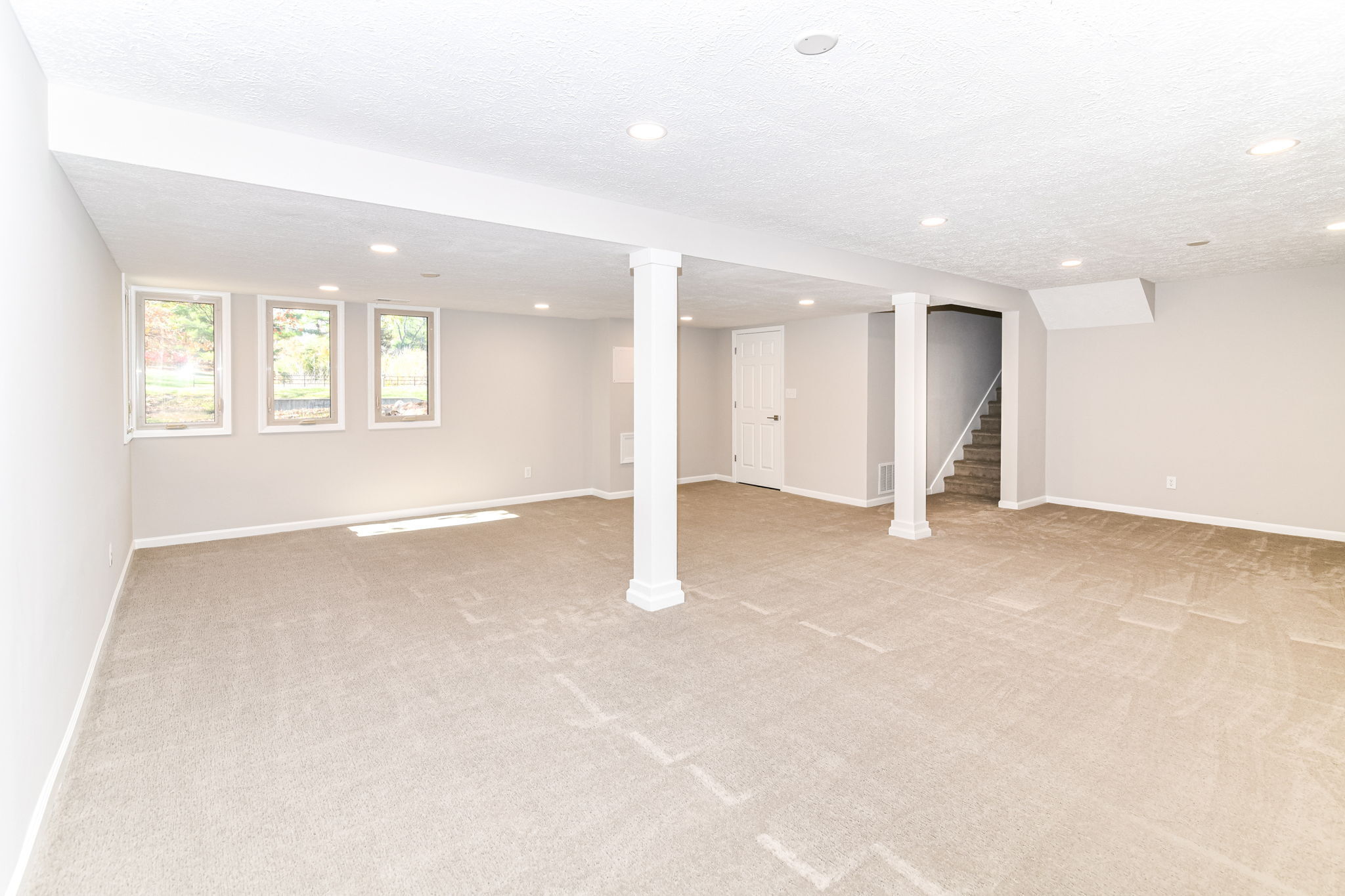 13687 Oak Ridge Road