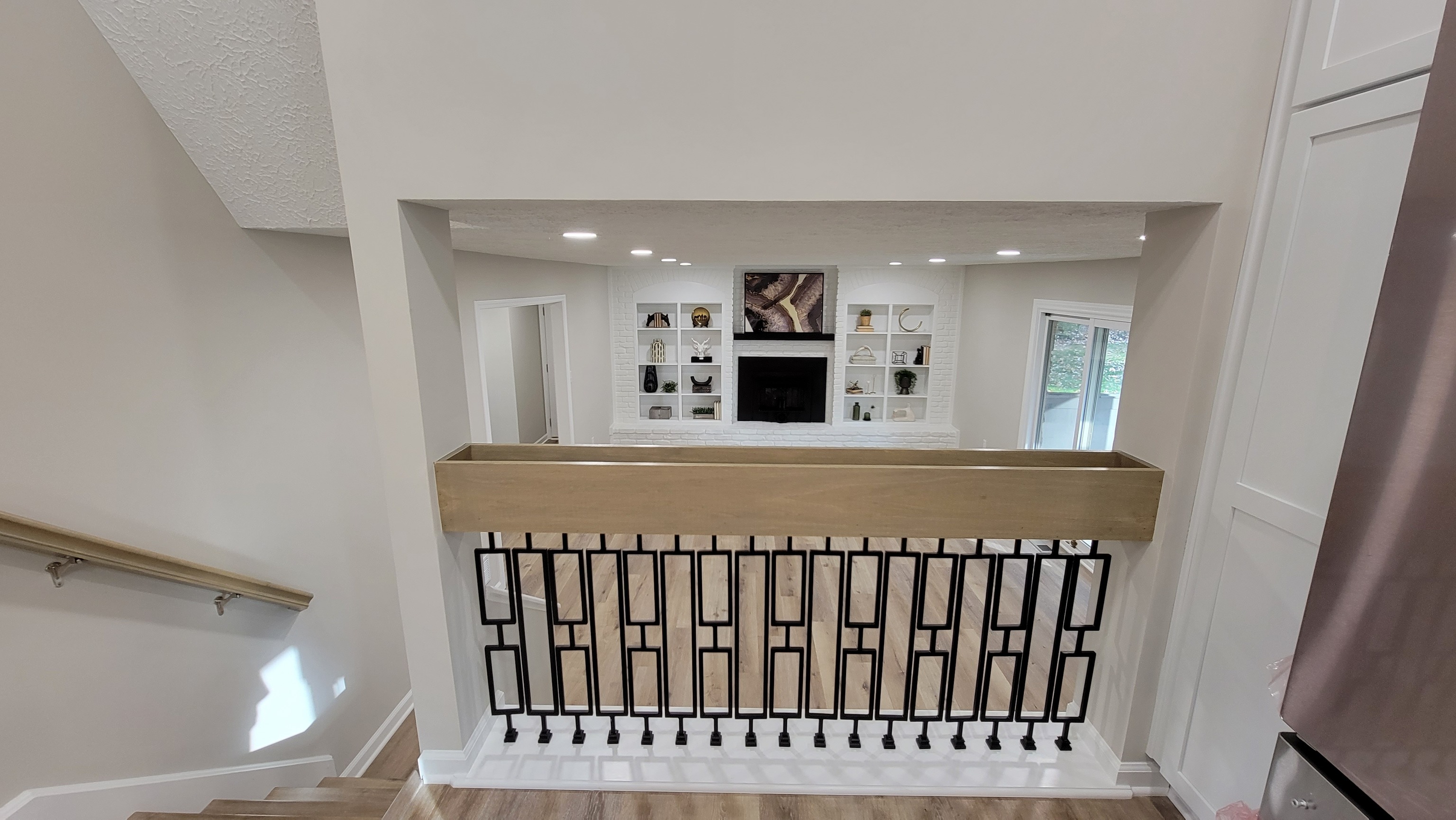 13687 Oak Ridge Road