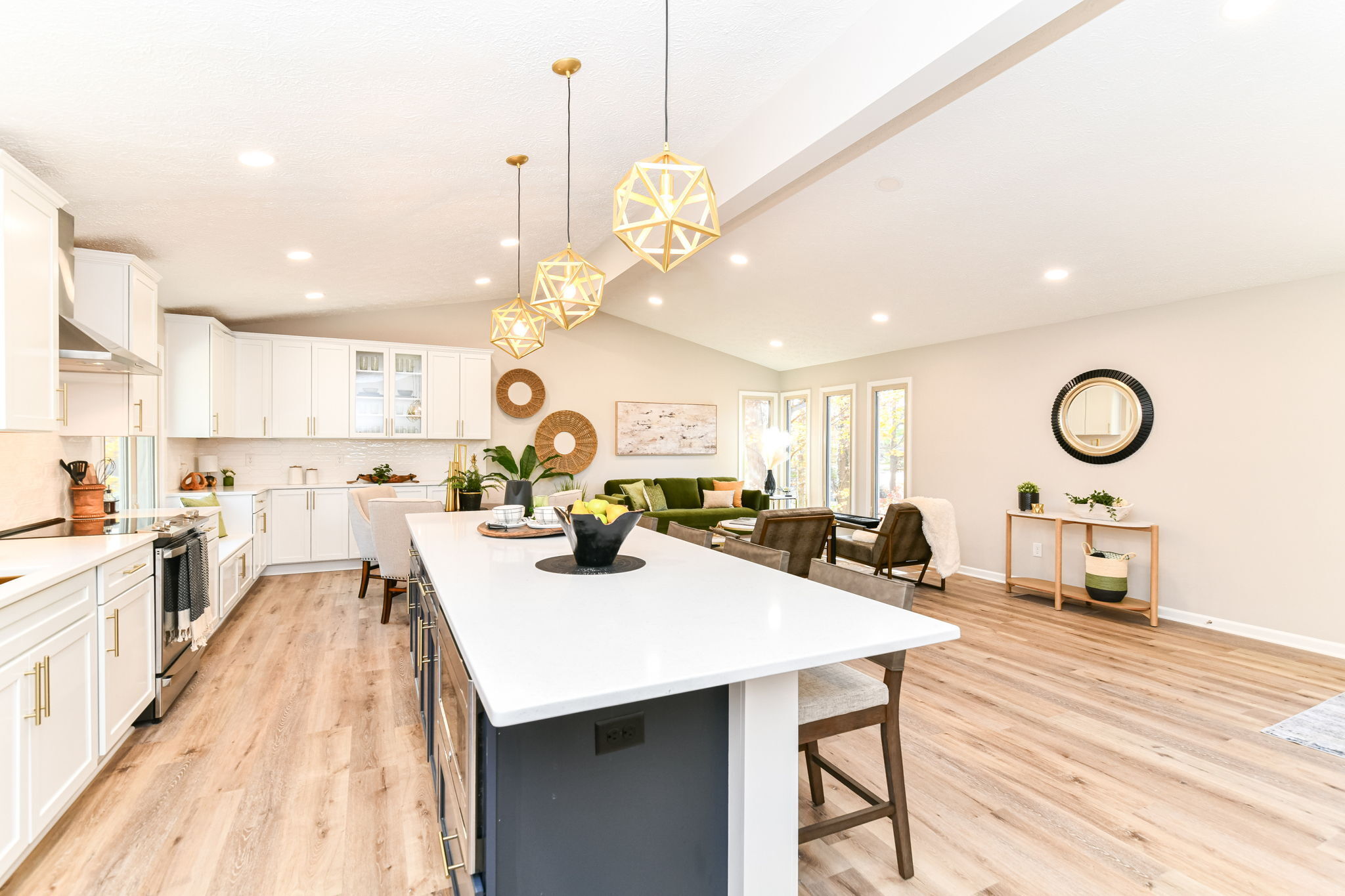 13687 Oak Ridge Road