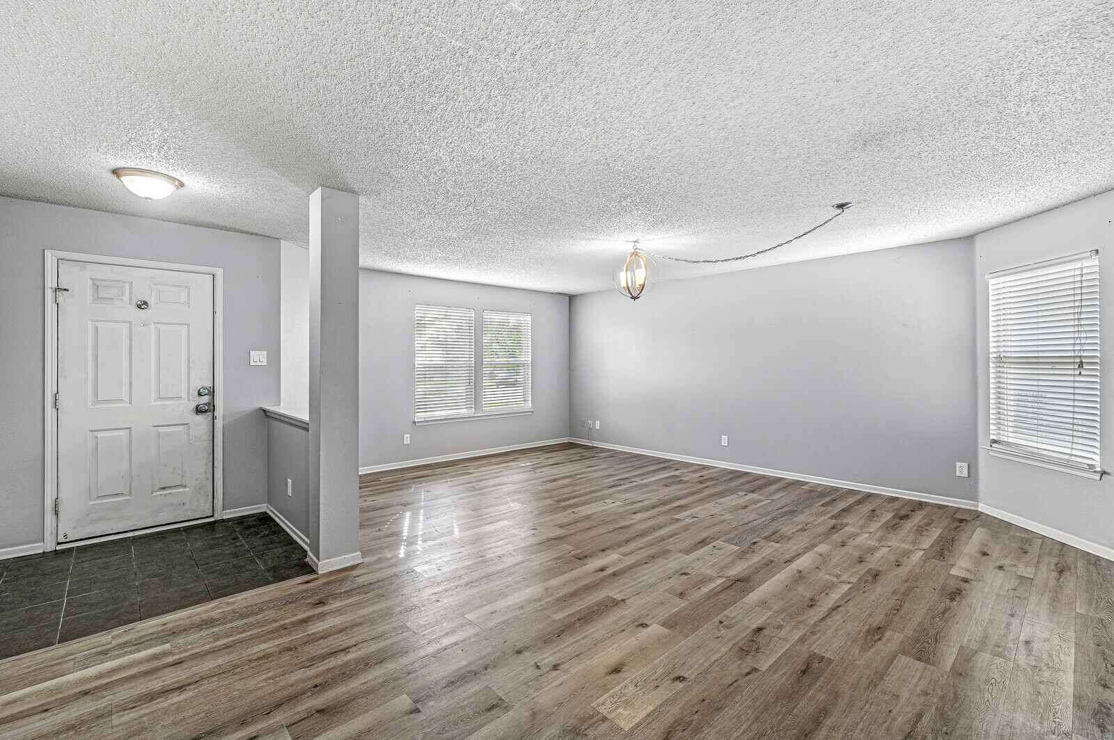 12996 Pleasant View Lane