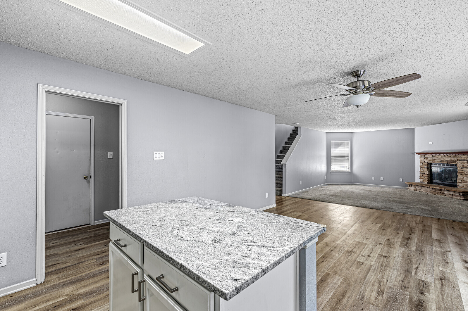 12996 Pleasant View Lane