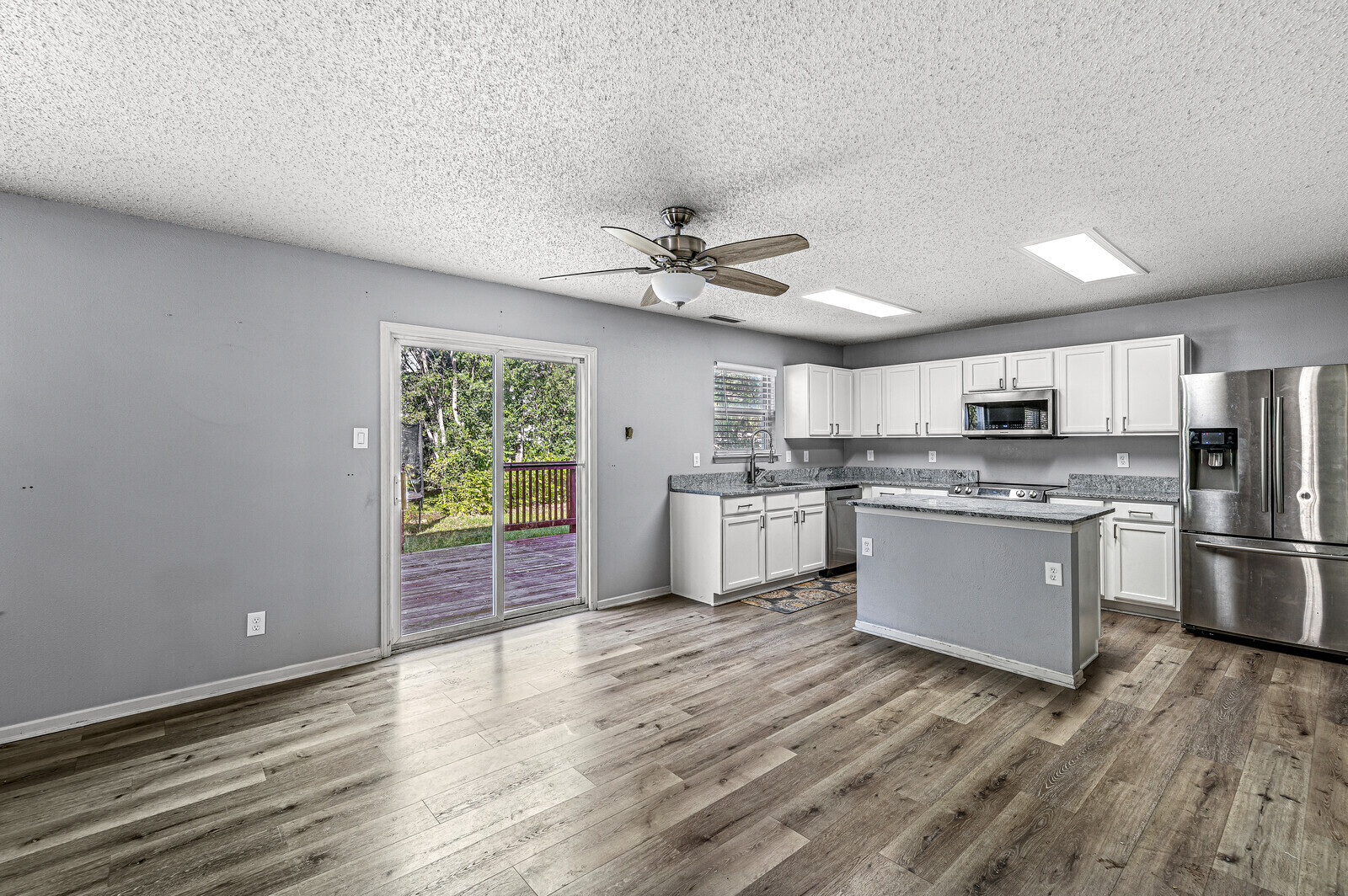 12996 Pleasant View Lane