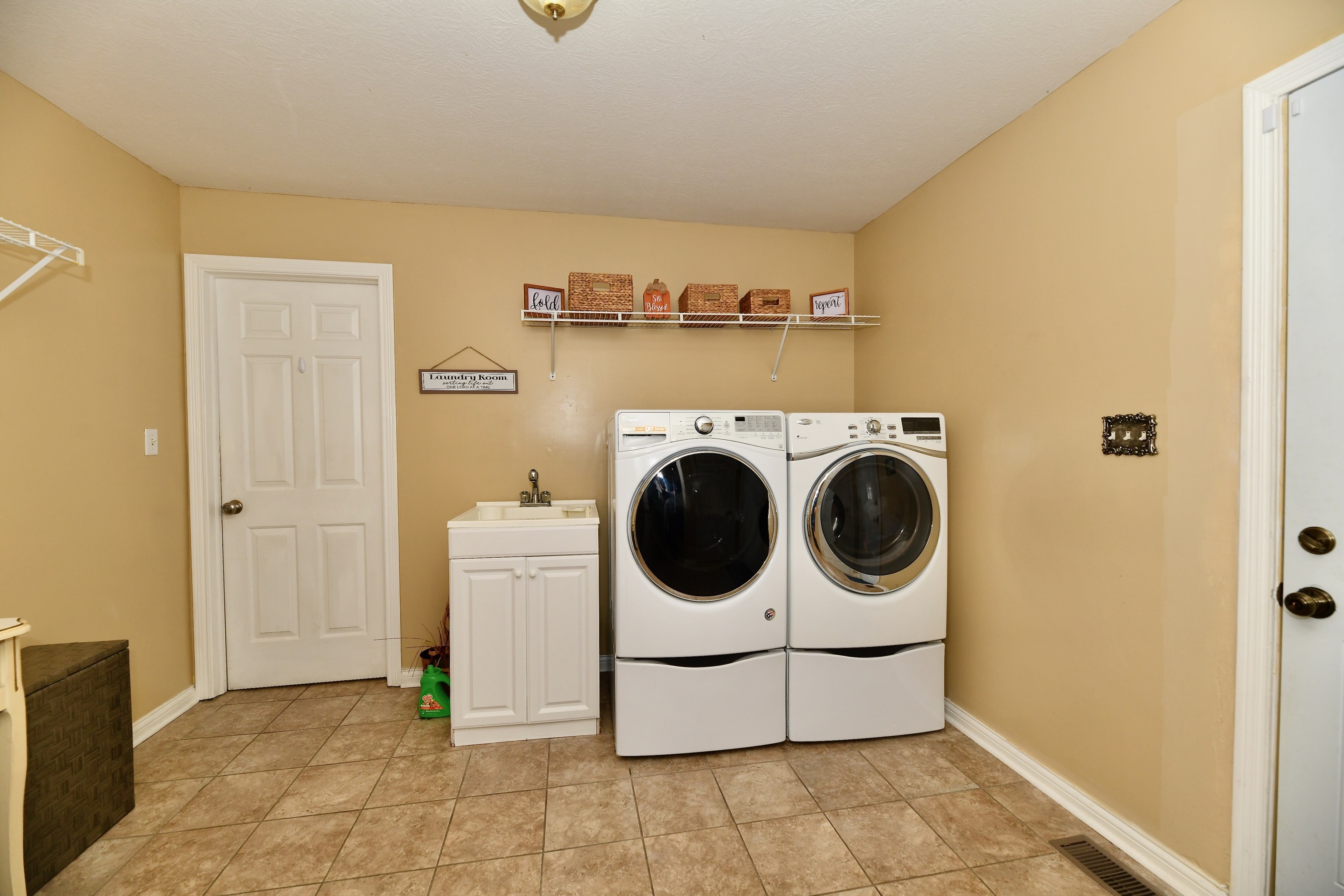 21110 Carrigan Crossing