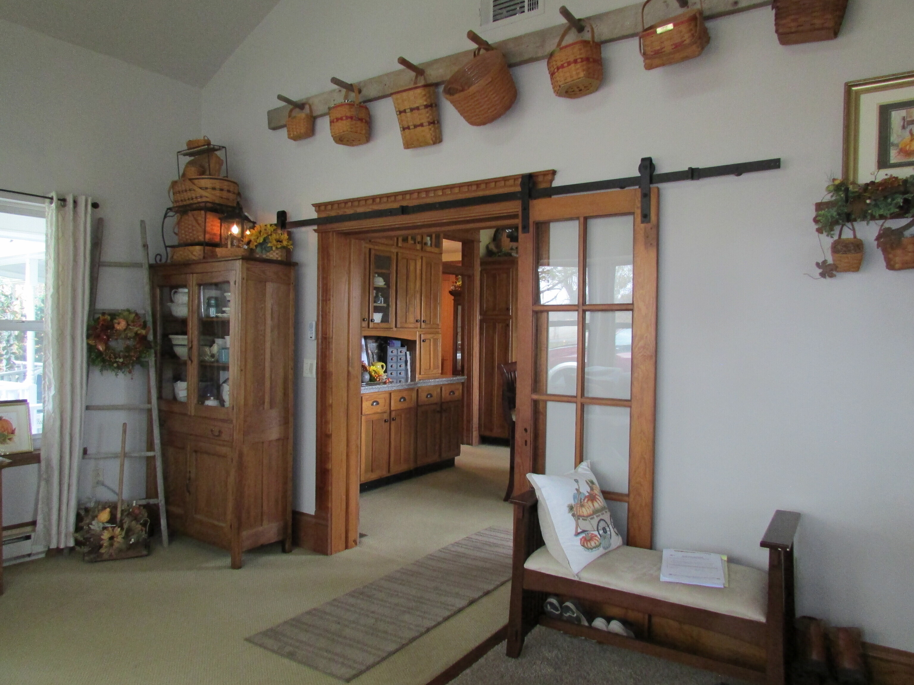 2520 W Blubaugh Avenue