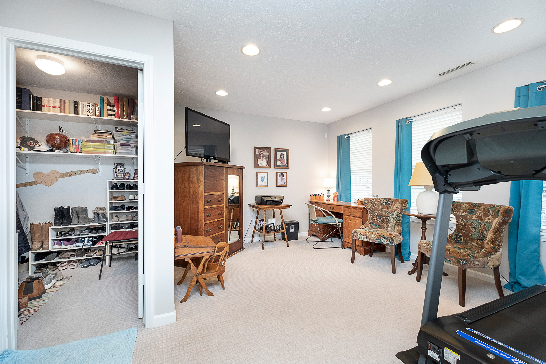 6342 Central Boulevard