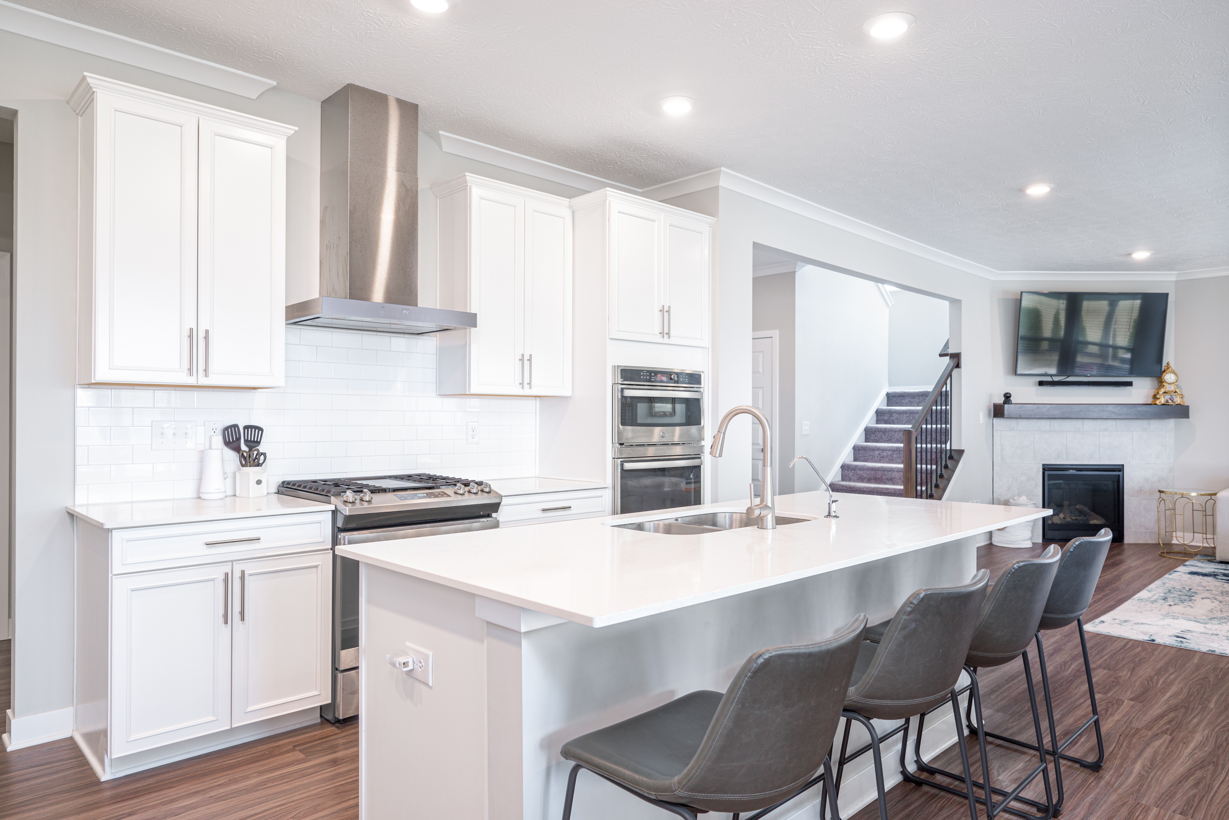 15709 Whelchel Drive