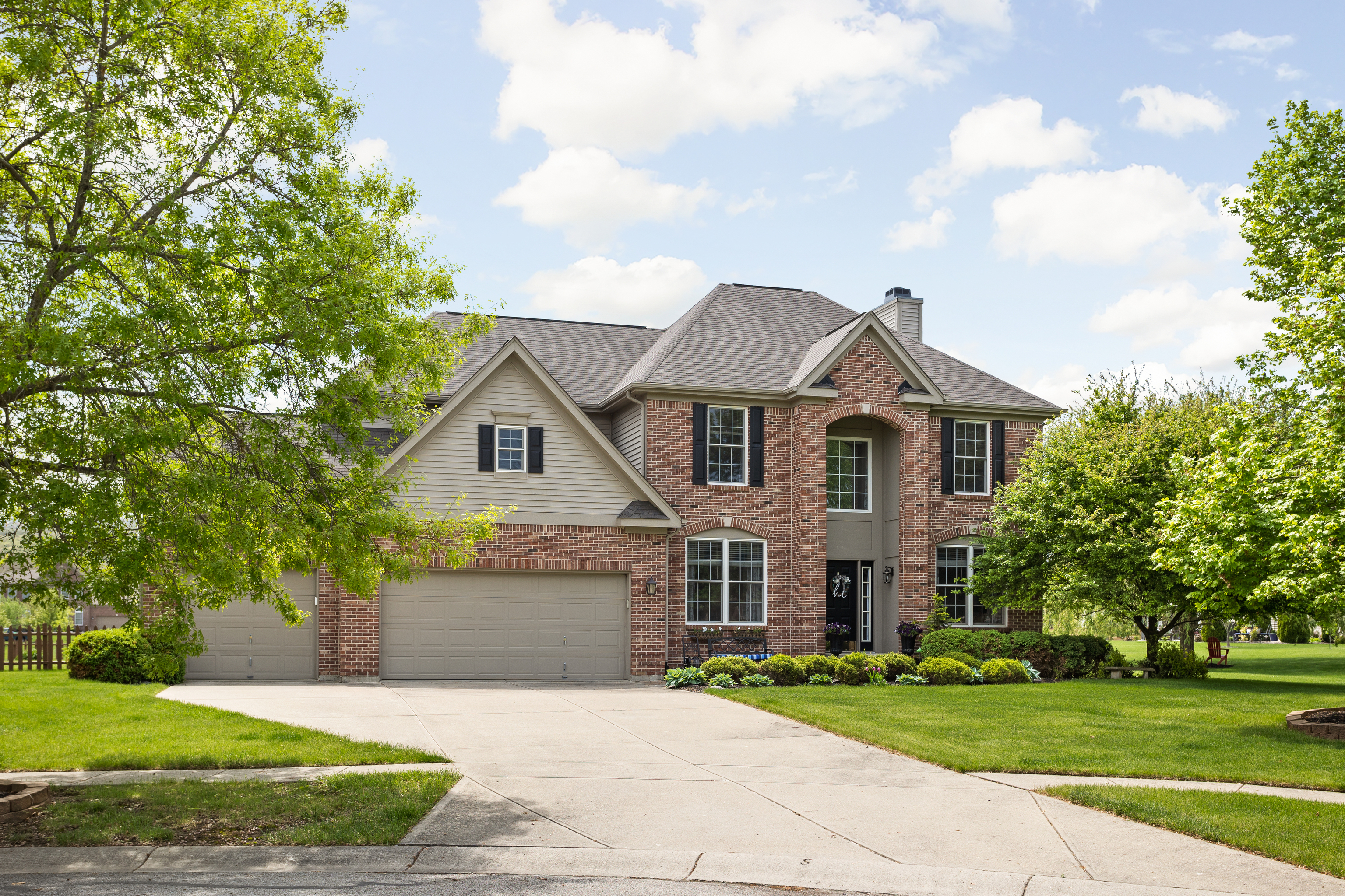 8837 Amber Stone Court