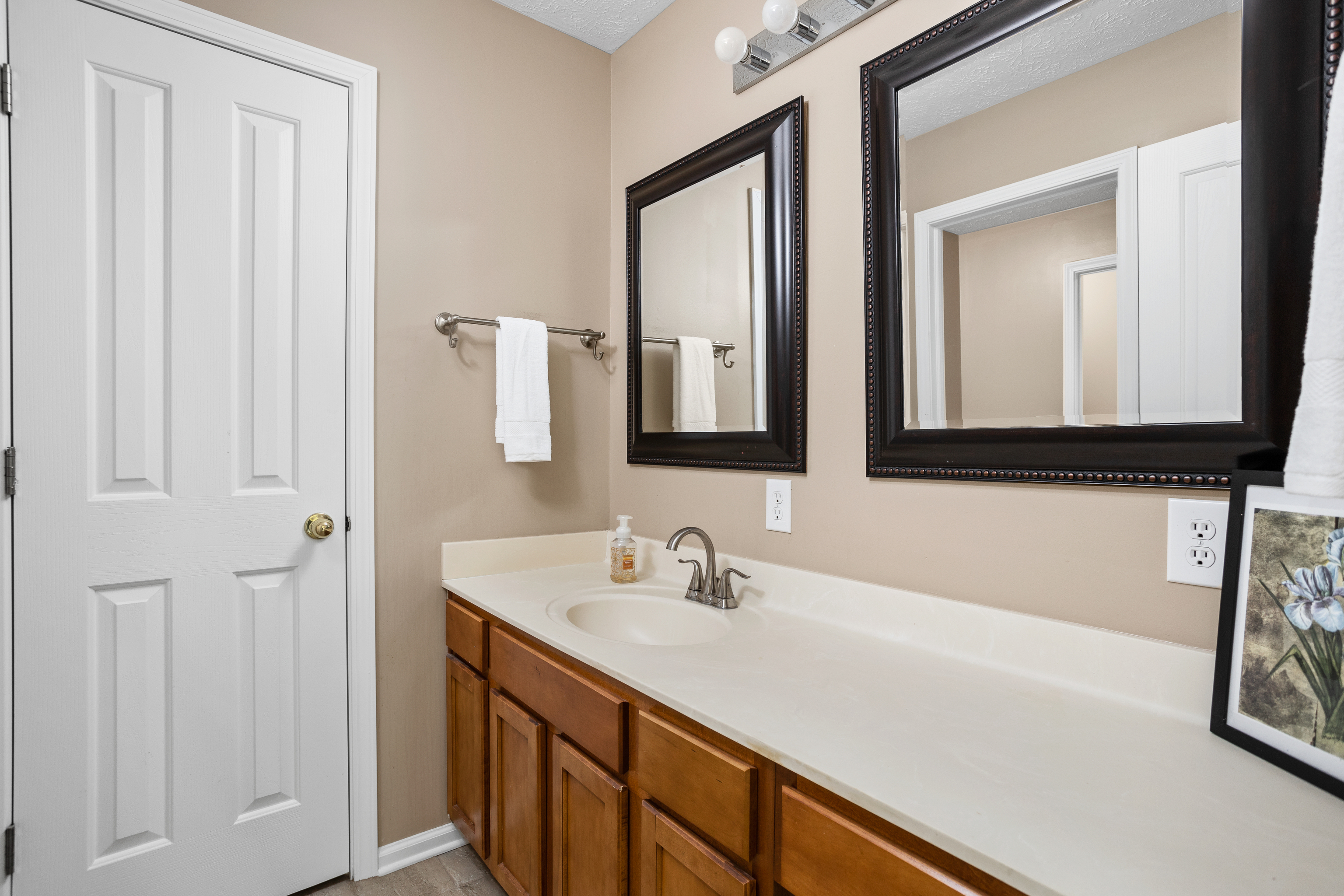 8837 Amber Stone Court