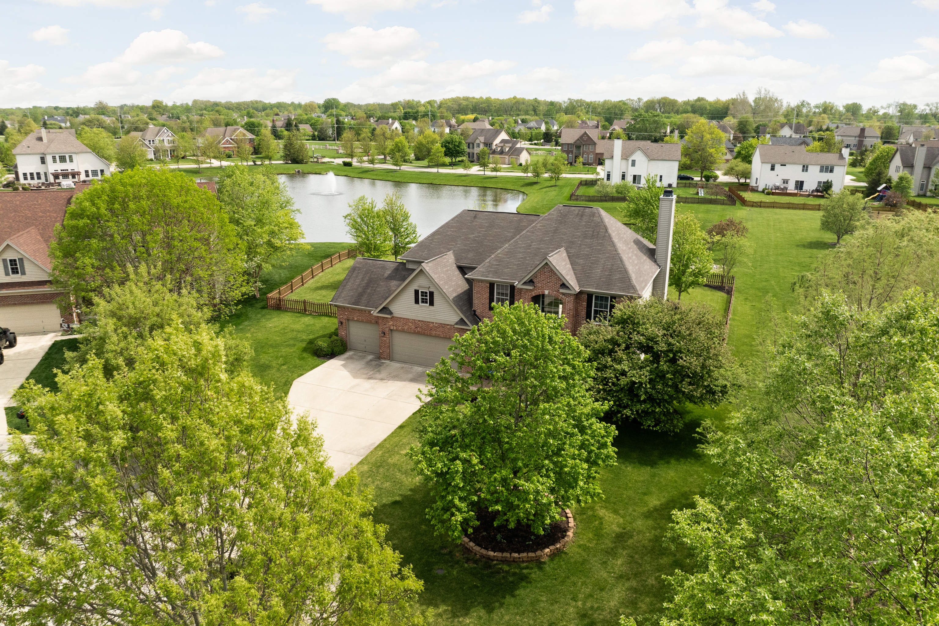 8837 Amber Stone Court