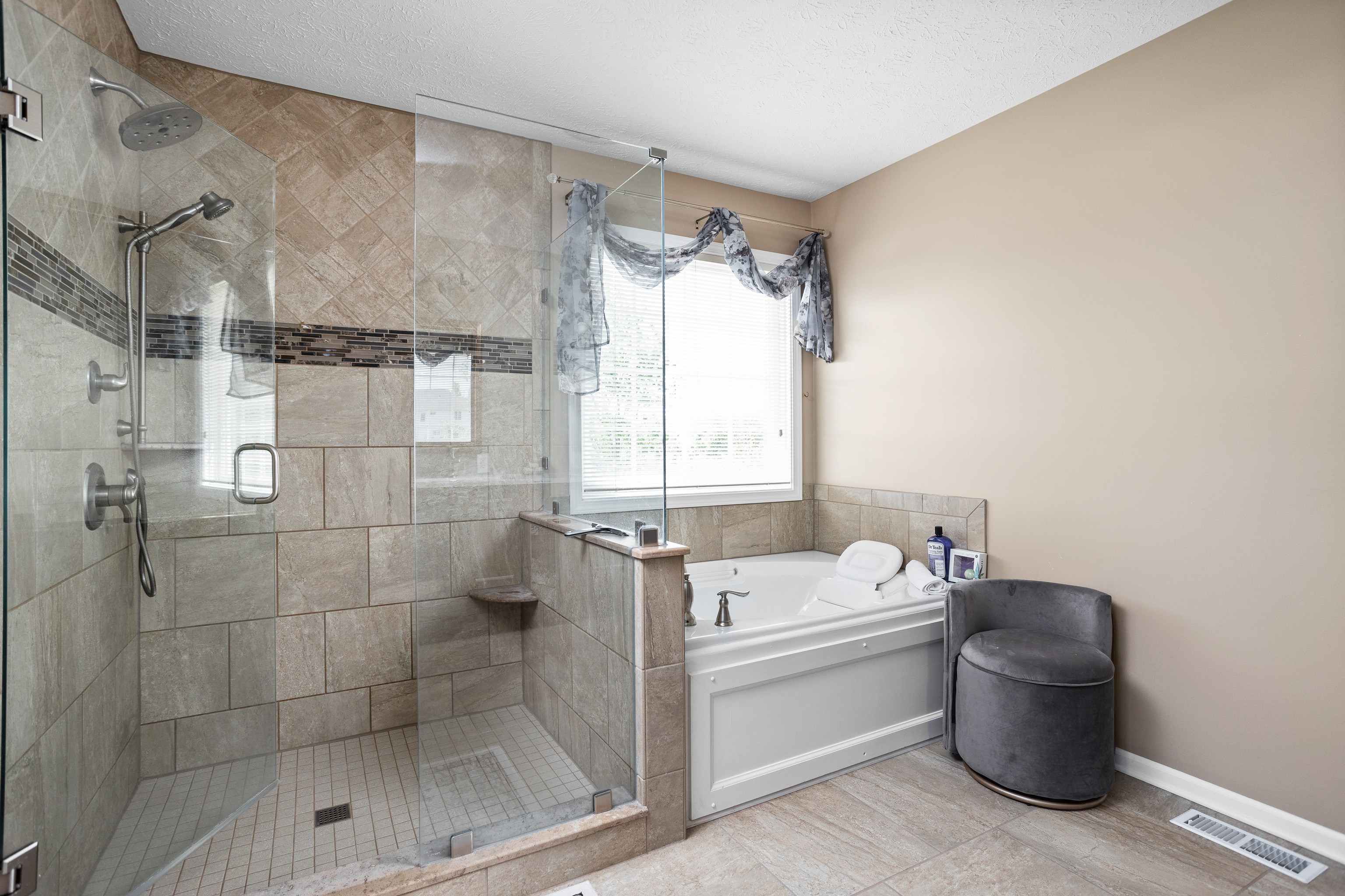 8837 Amber Stone Court