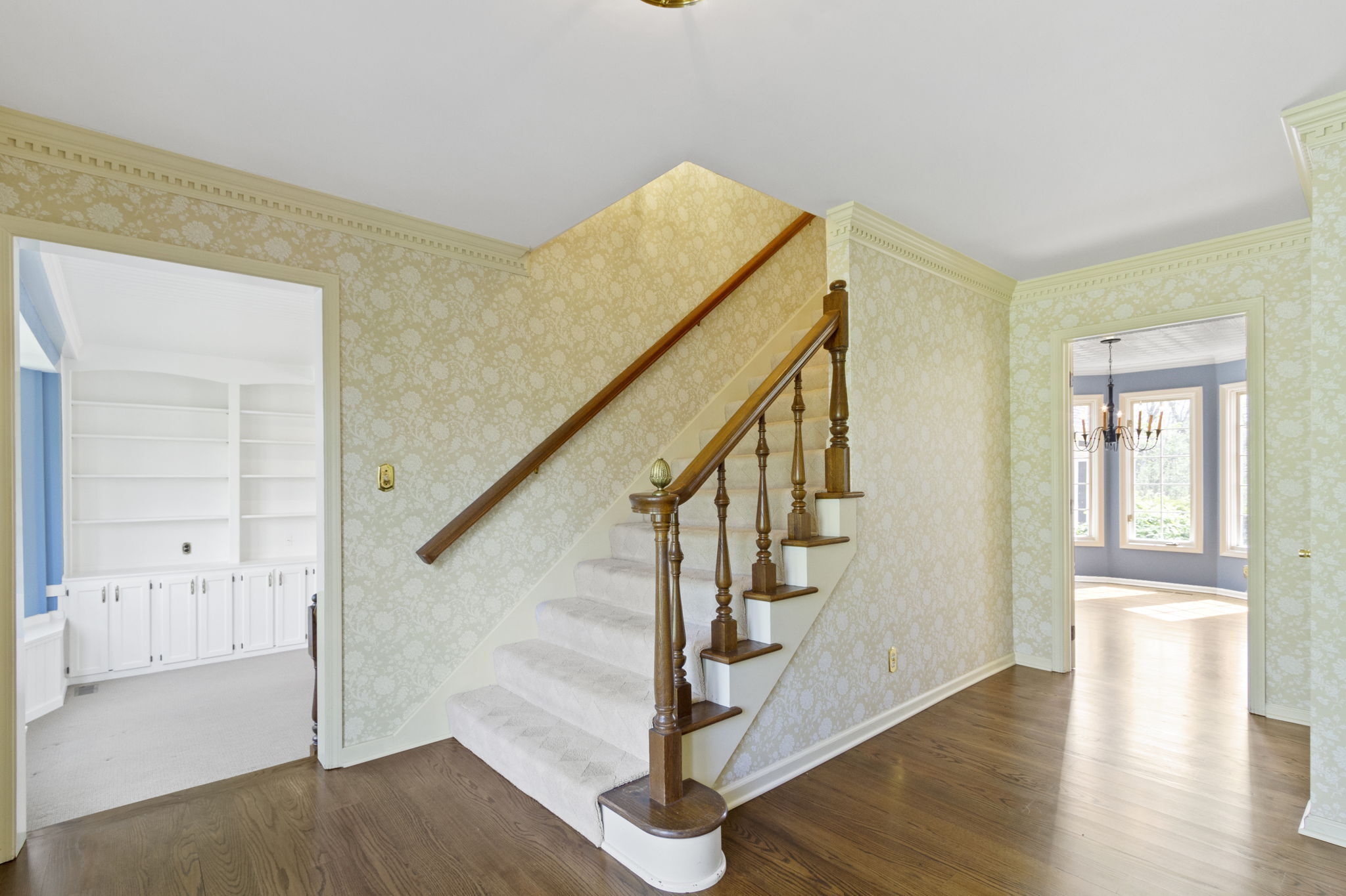 885 Sugarbush Ridge