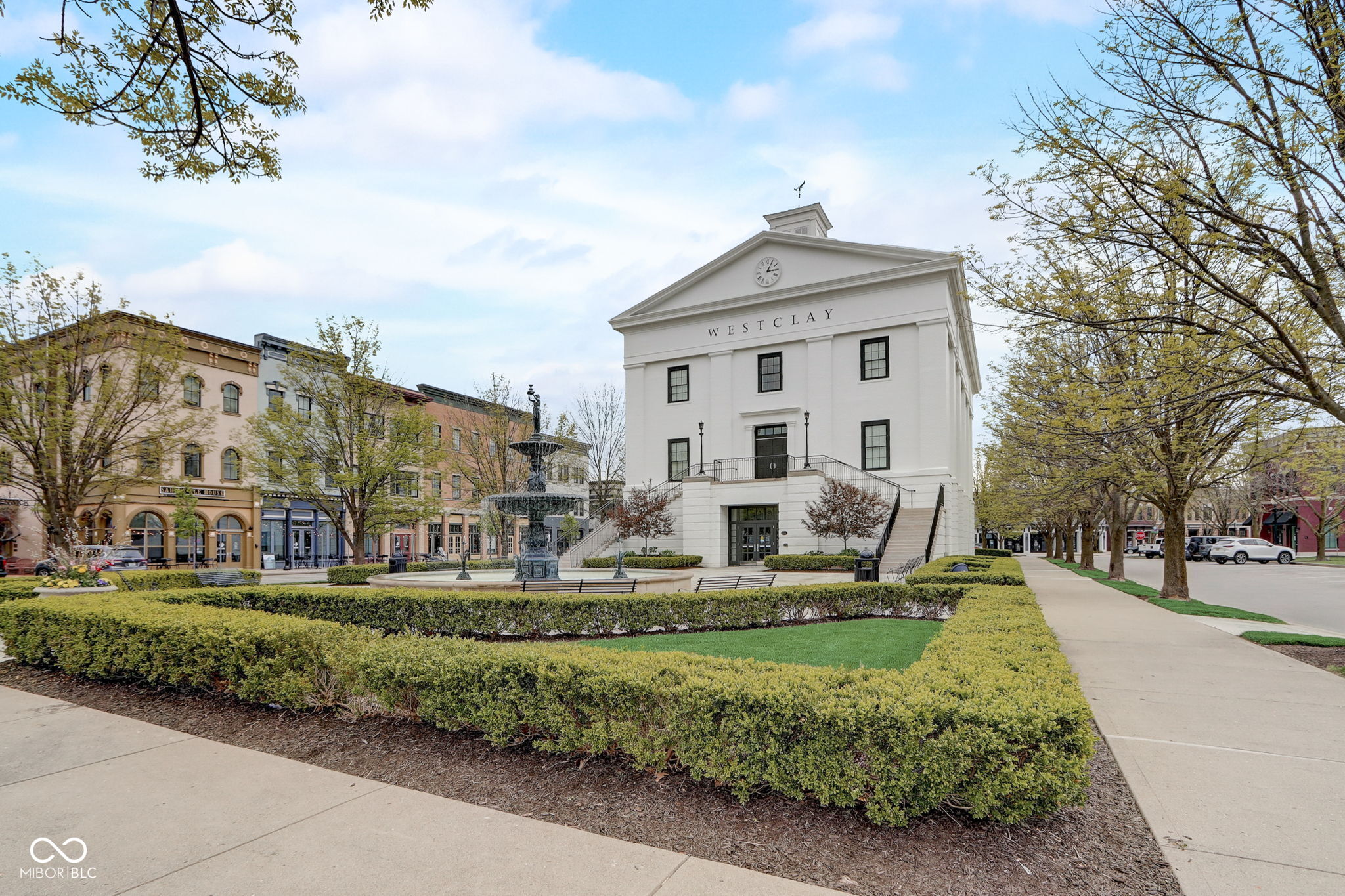 12938 University Crescent Unit: 3B