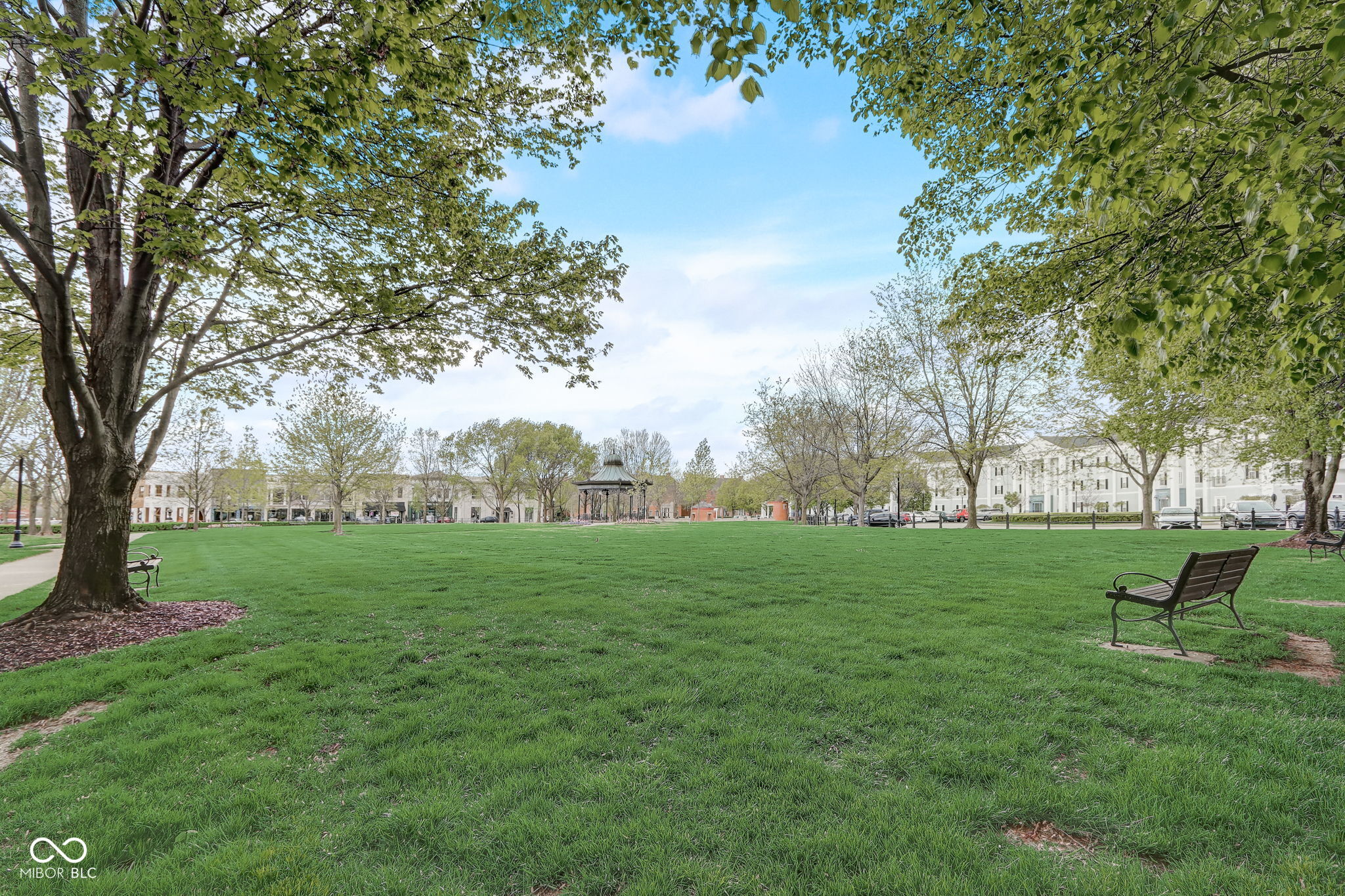 12938 University Crescent Unit: 3B