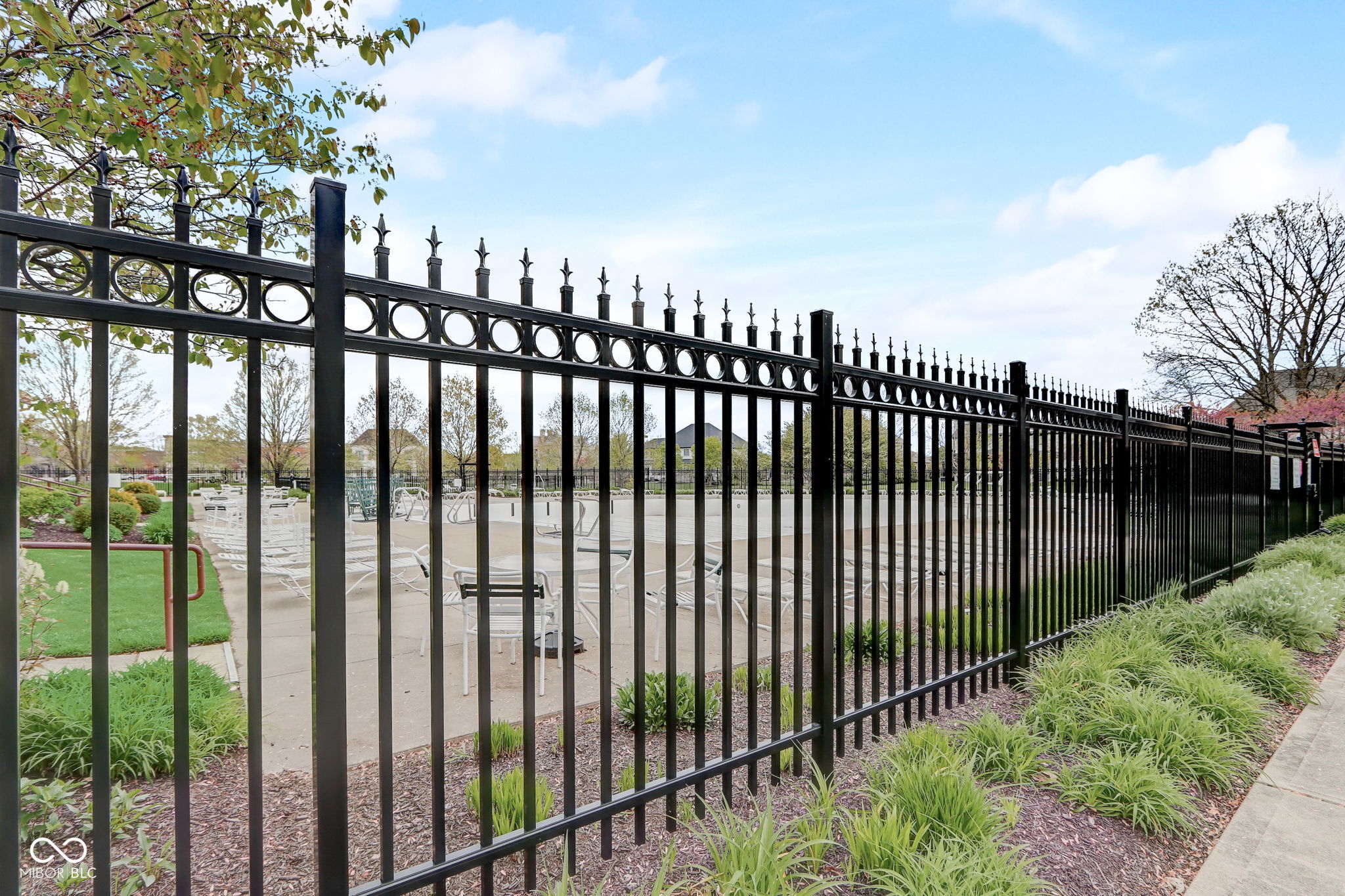 12938 University Crescent Unit: 3B