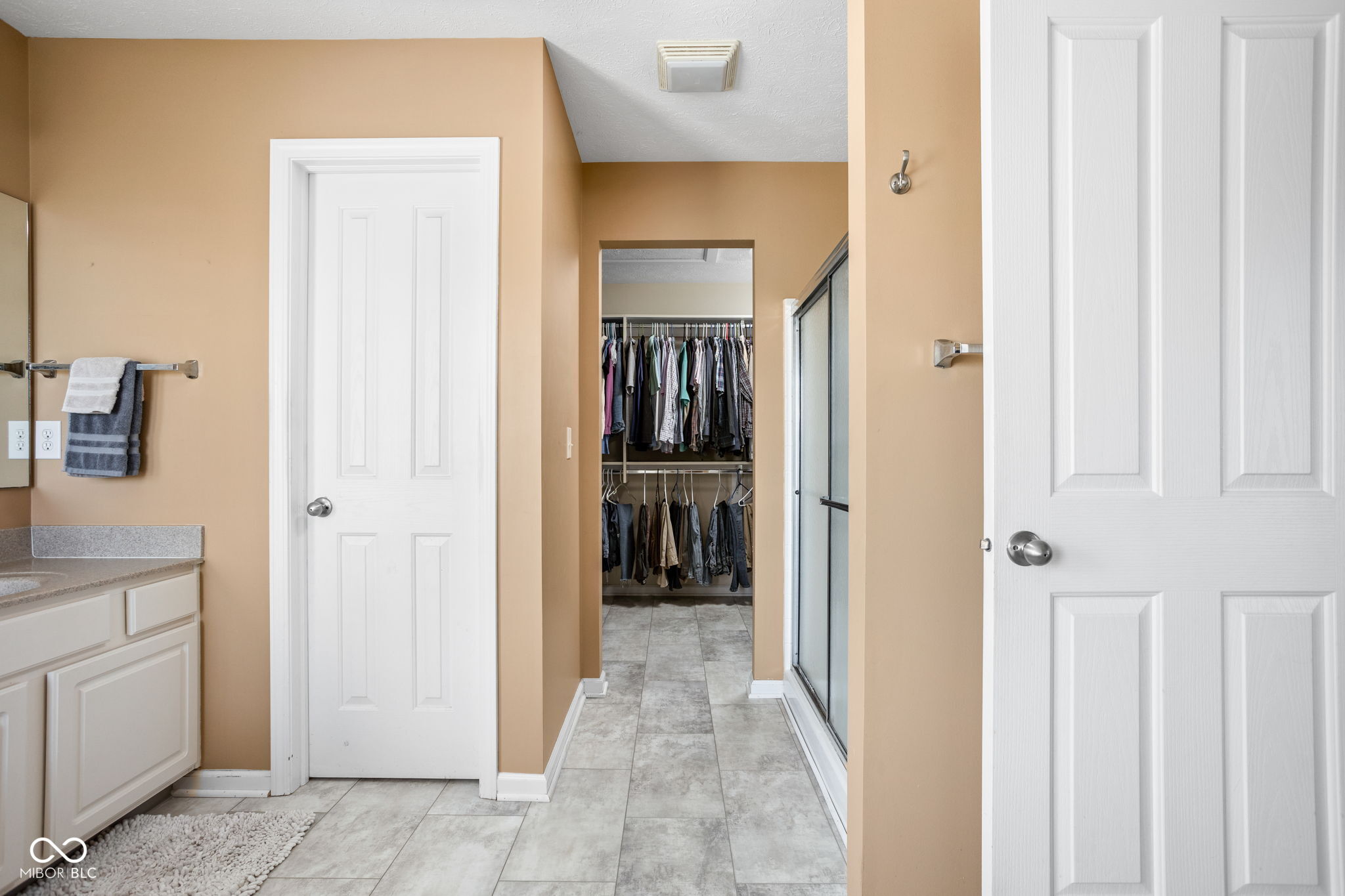 4347 Ledge Rock Court