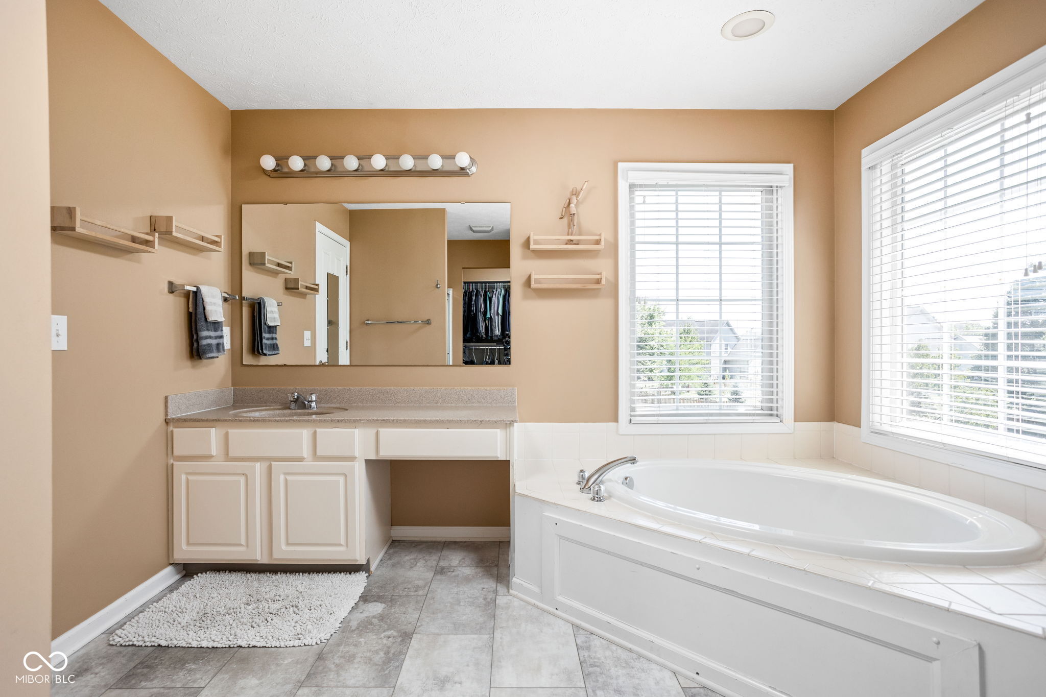 4347 Ledge Rock Court