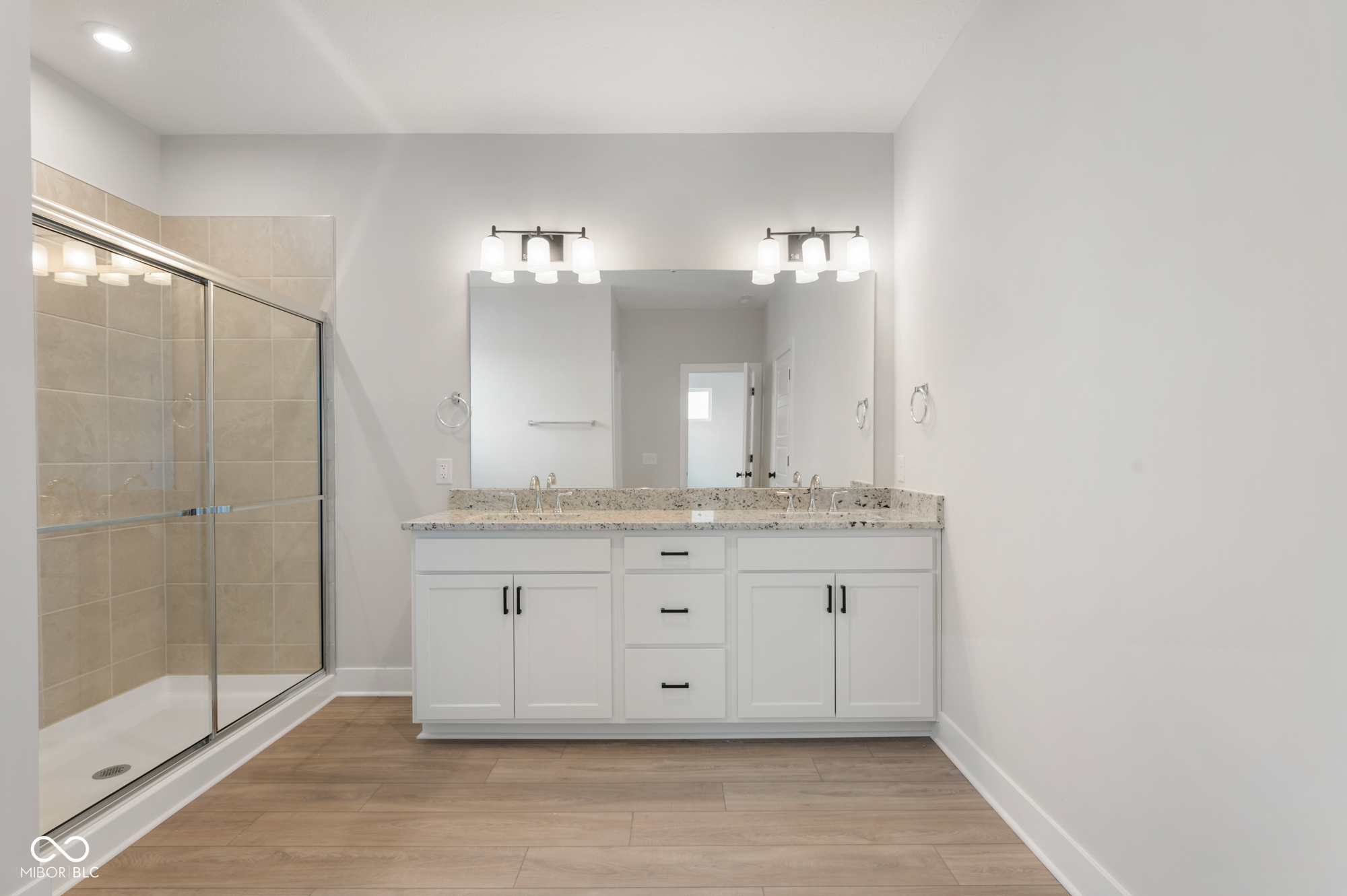 804 James William Lane