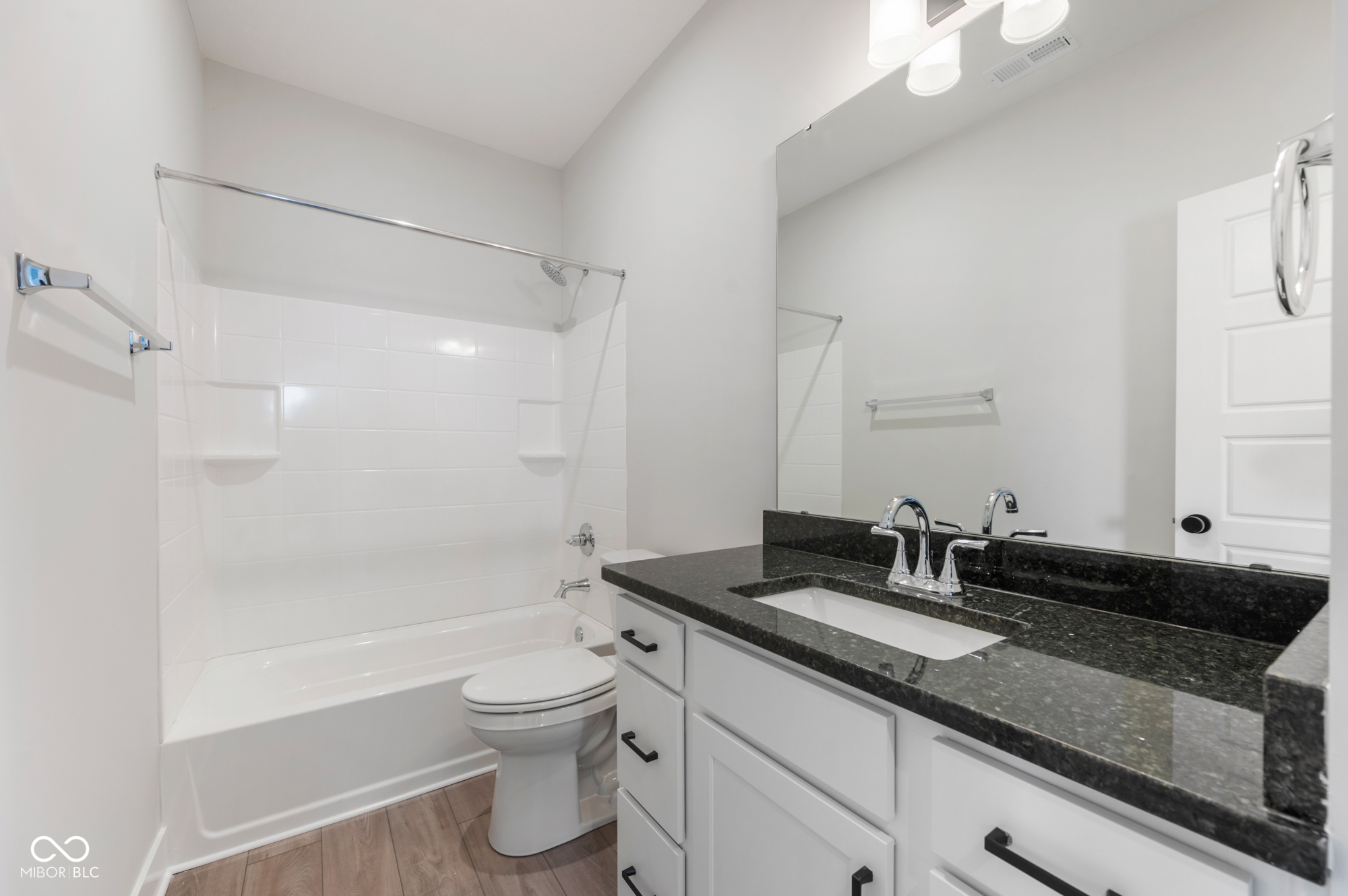 804 James William Lane