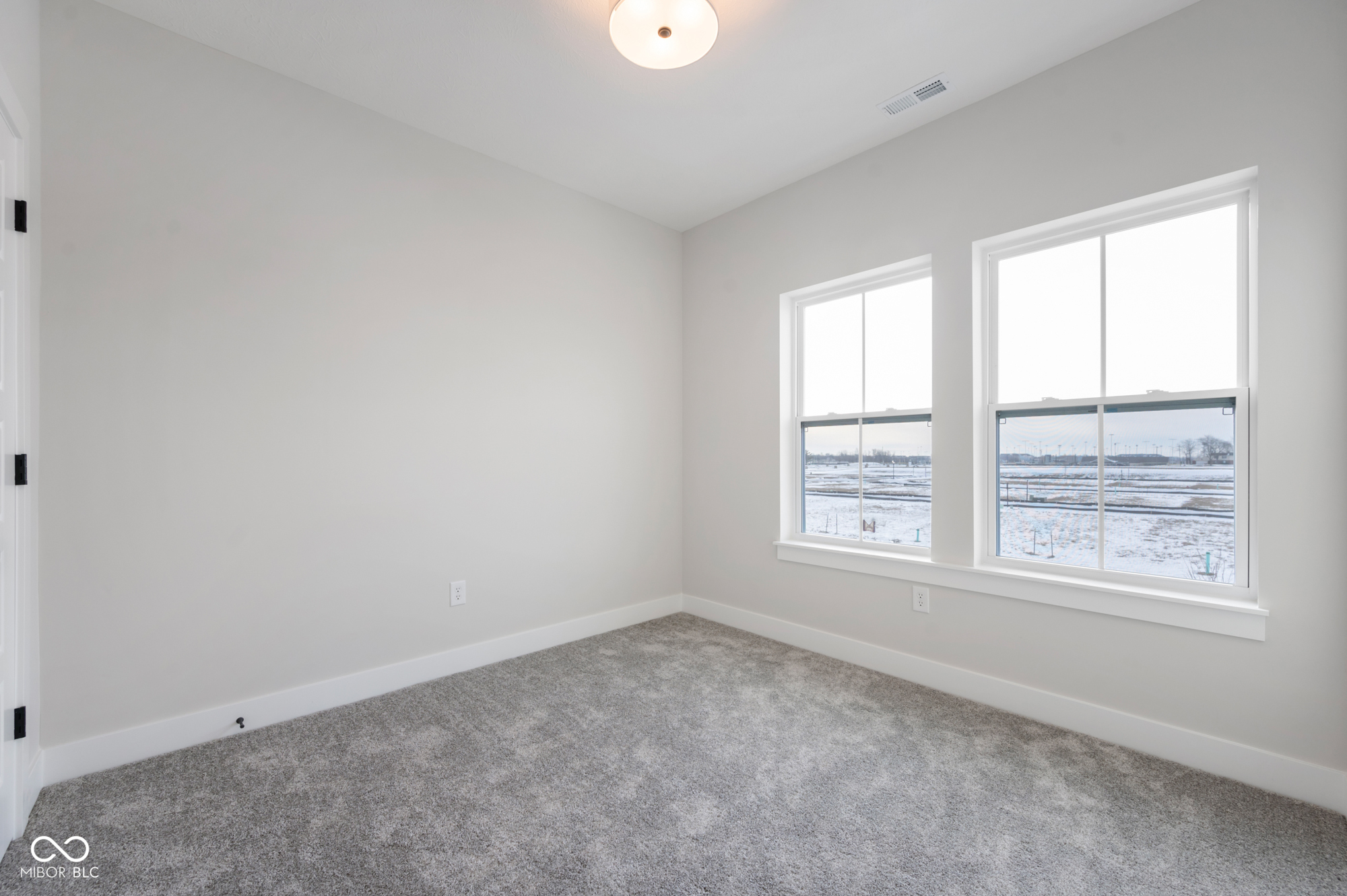 804 James William Lane