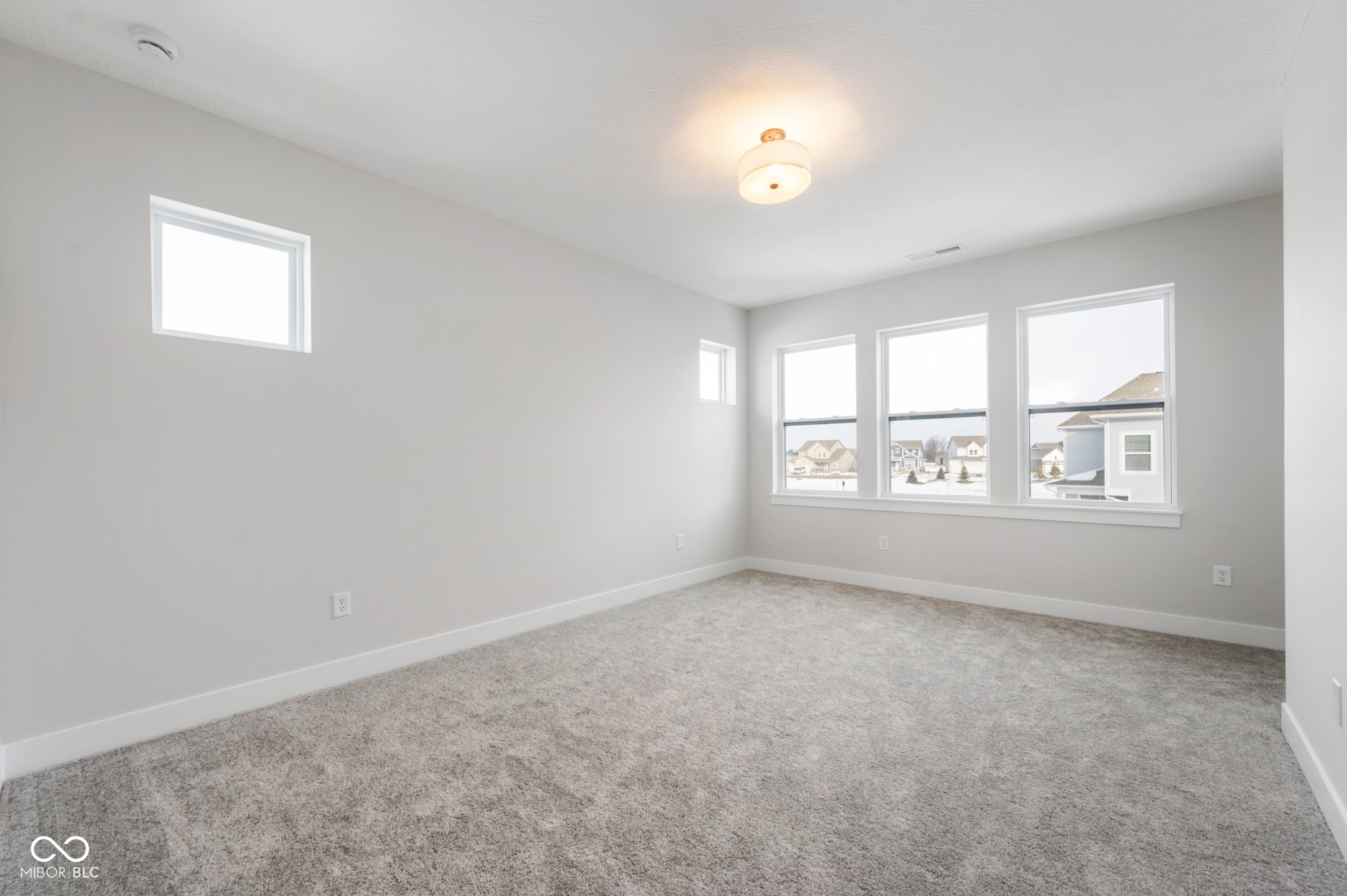 804 James William Lane