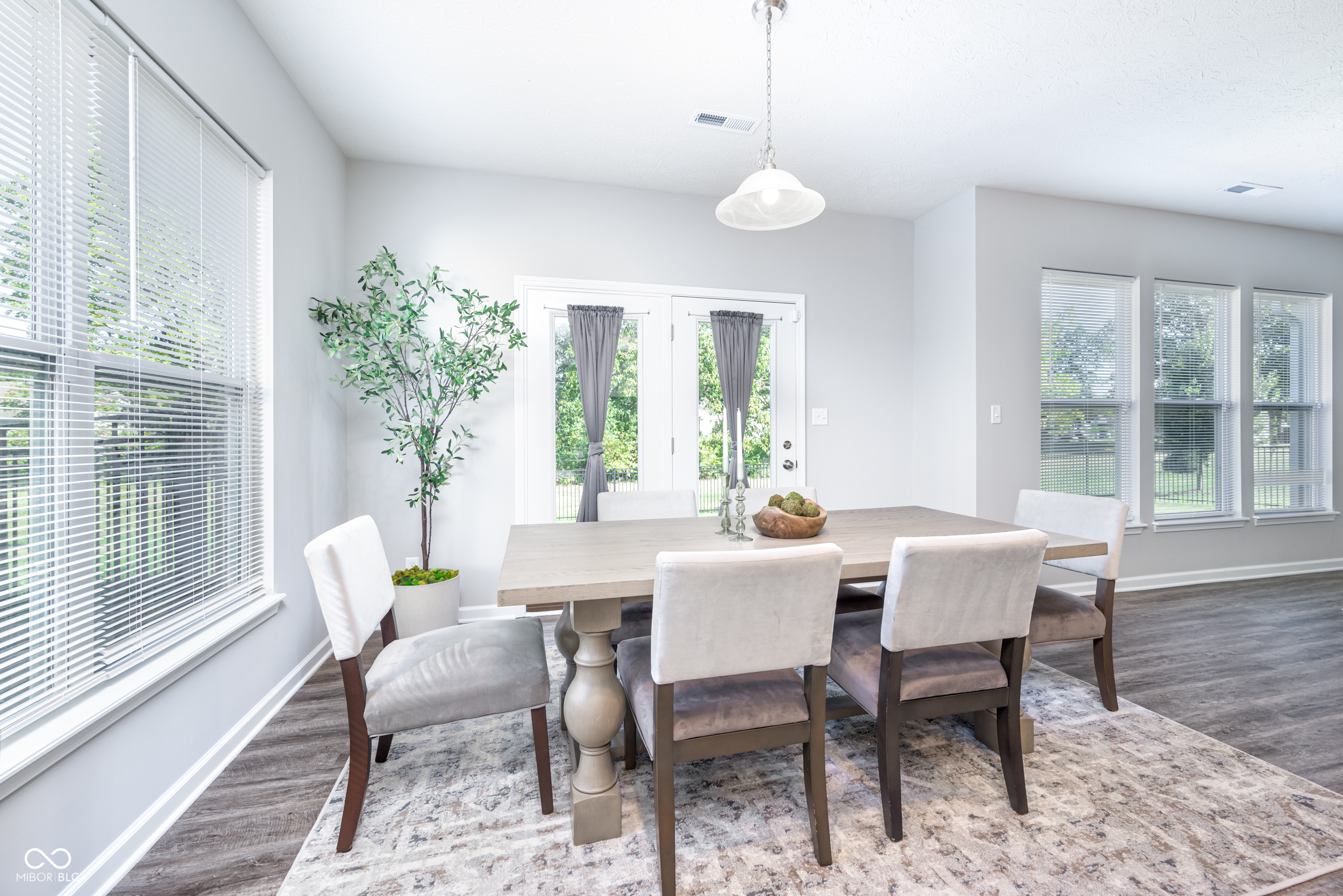 5182 Citadel Drive