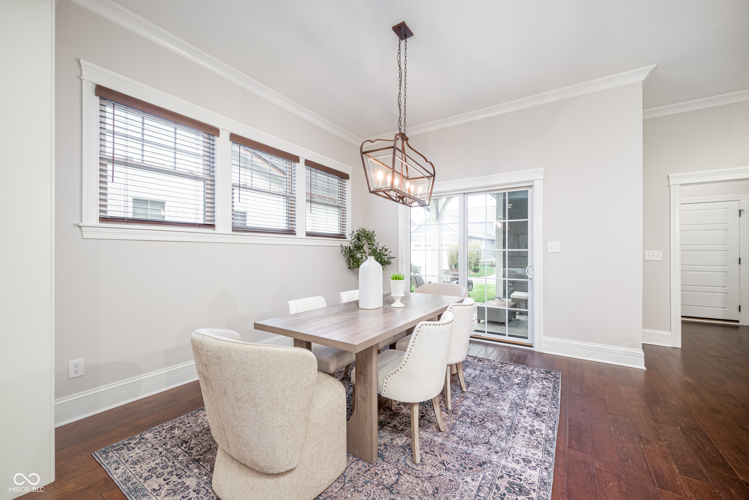 9862 Morningstar Lane