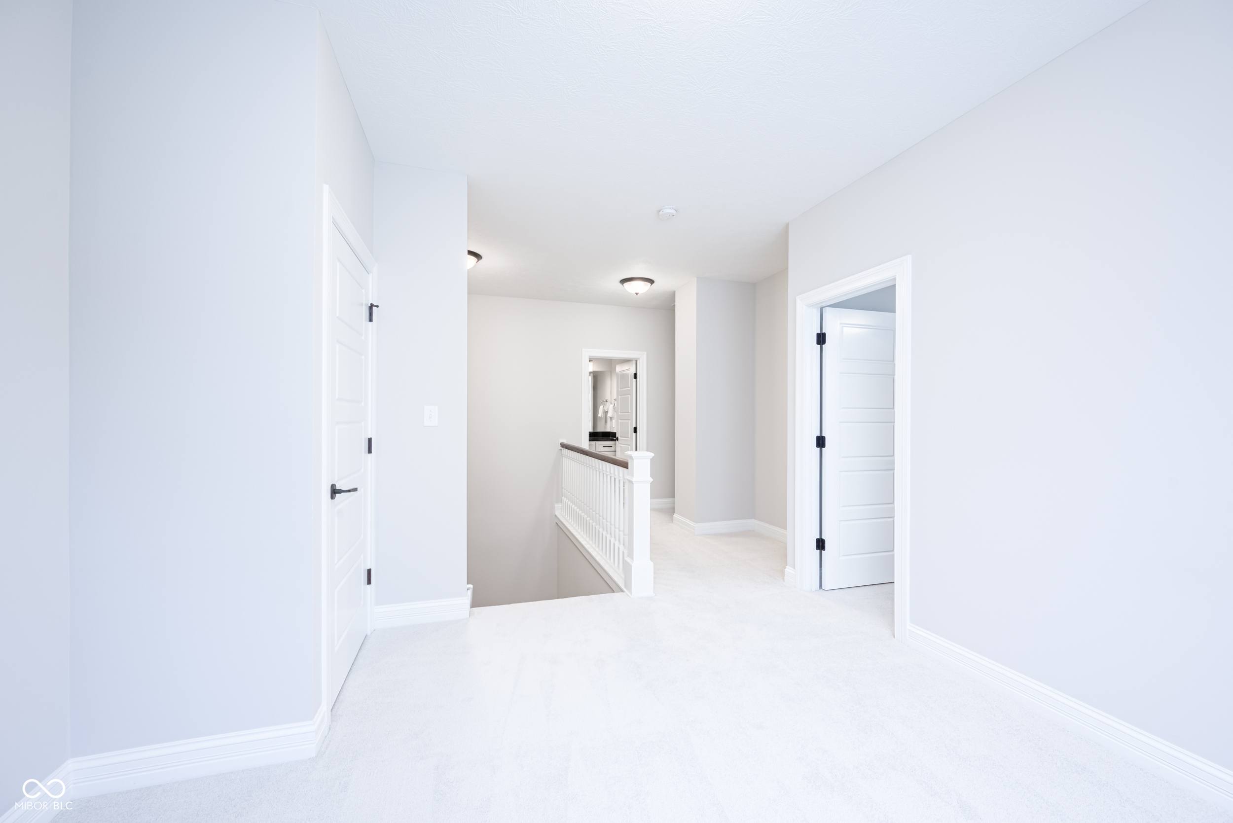 9862 Morningstar Lane