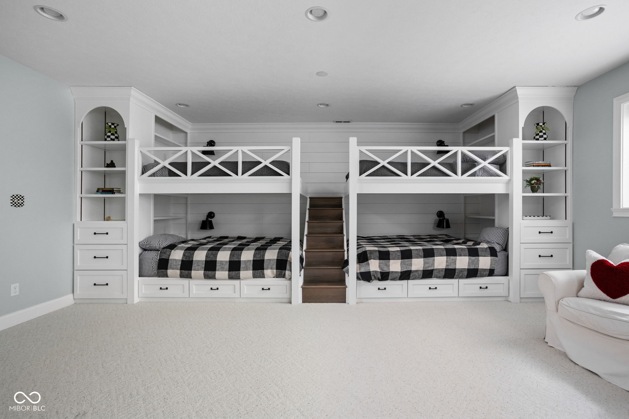 7665 Carriage House Way