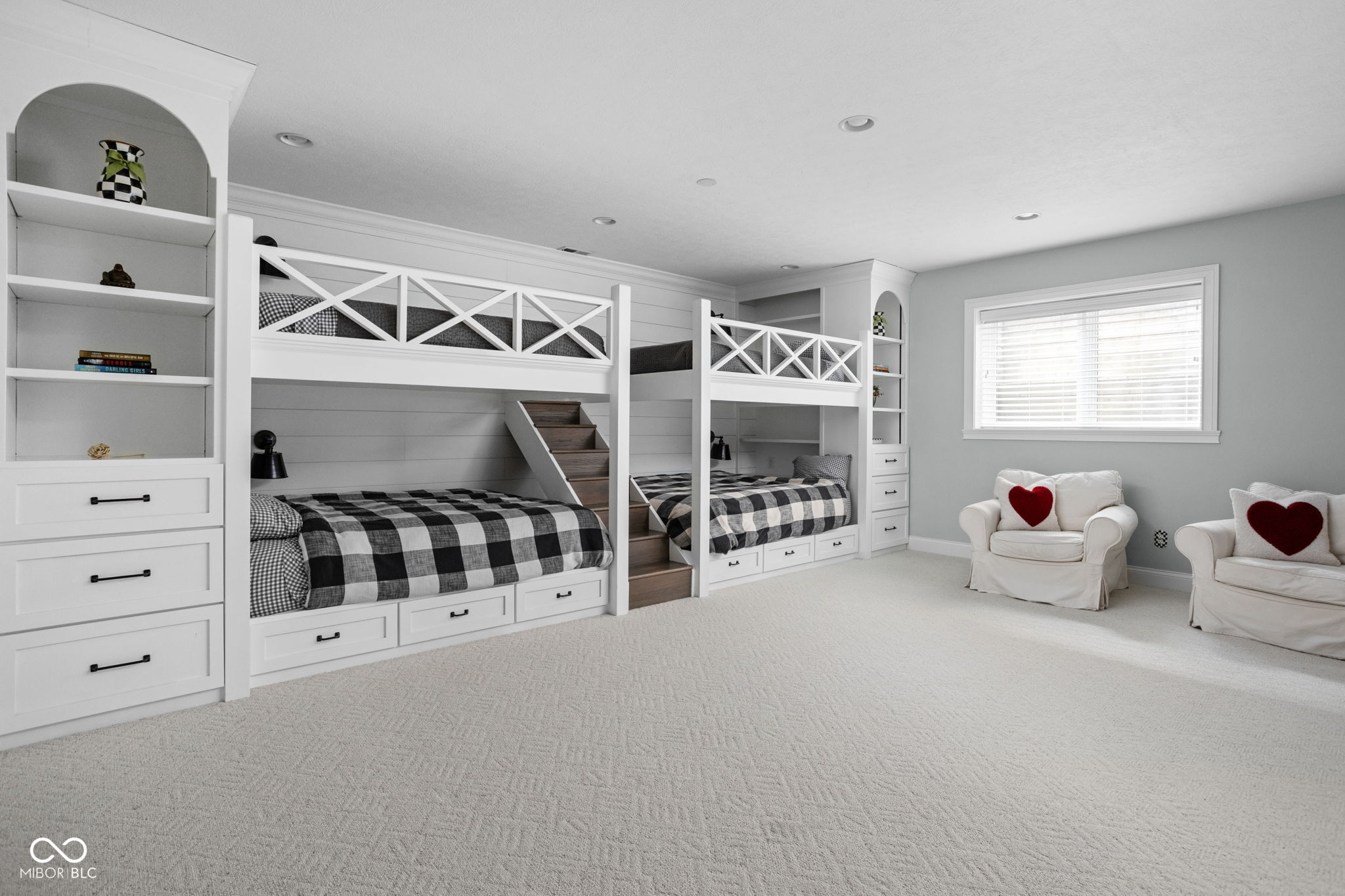 7665 Carriage House Way