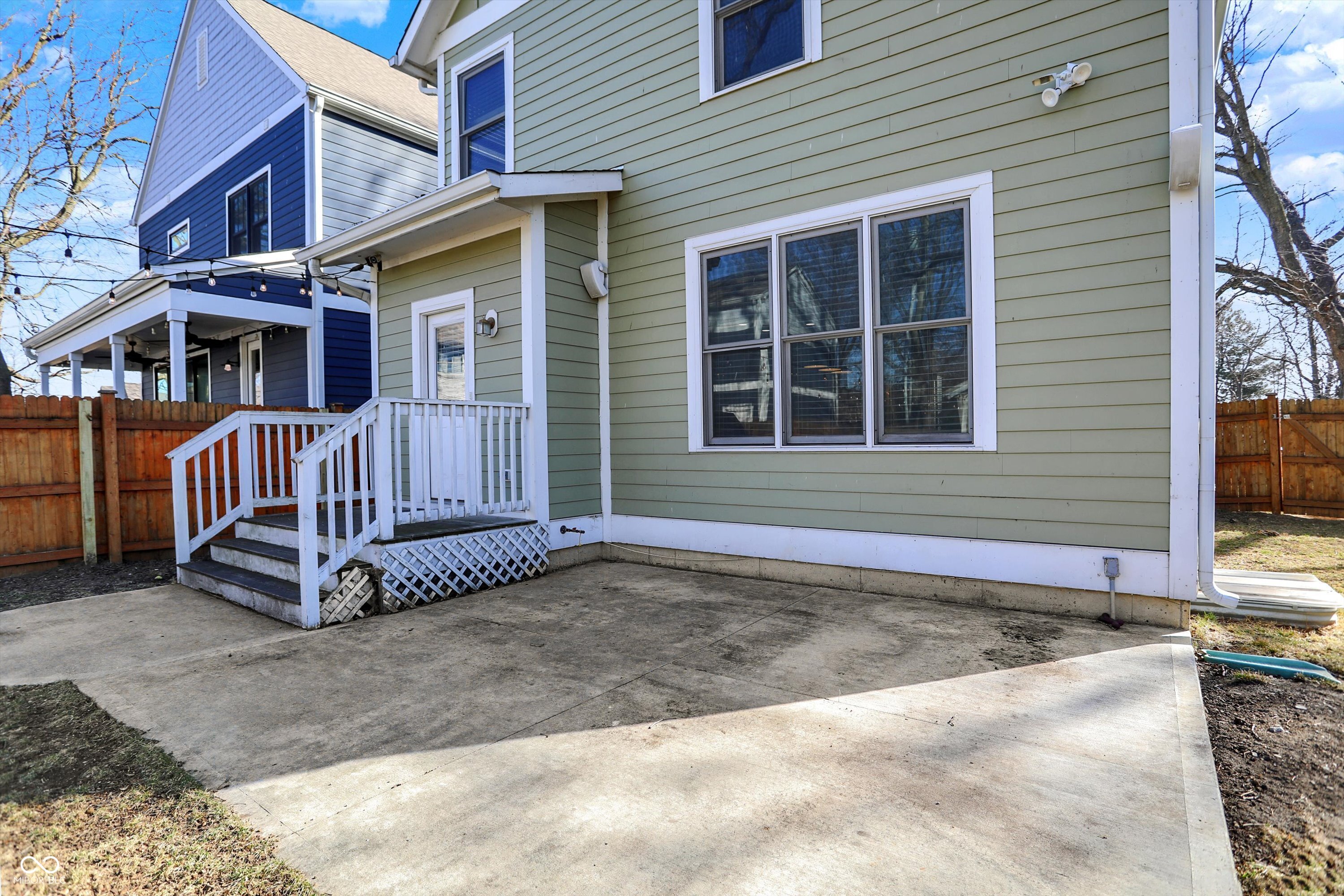 1422 Carrollton Avenue