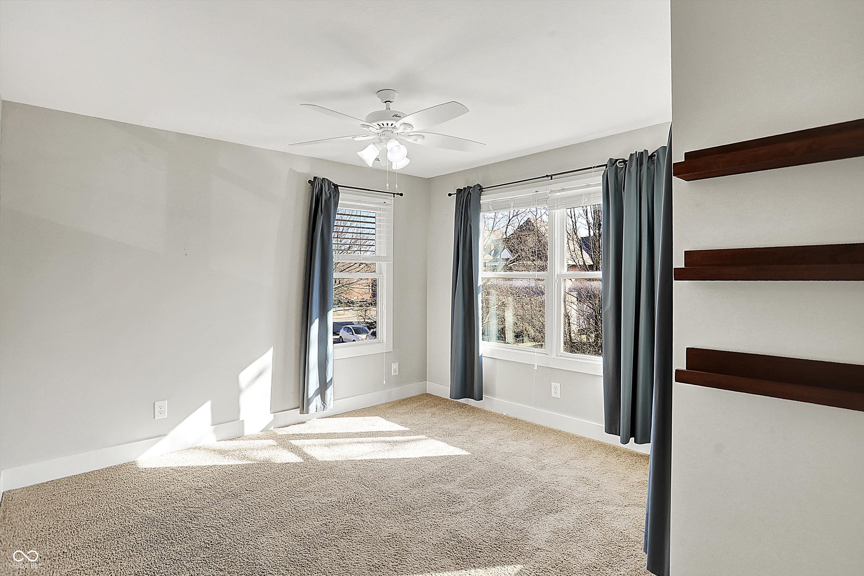 1422 Carrollton Avenue