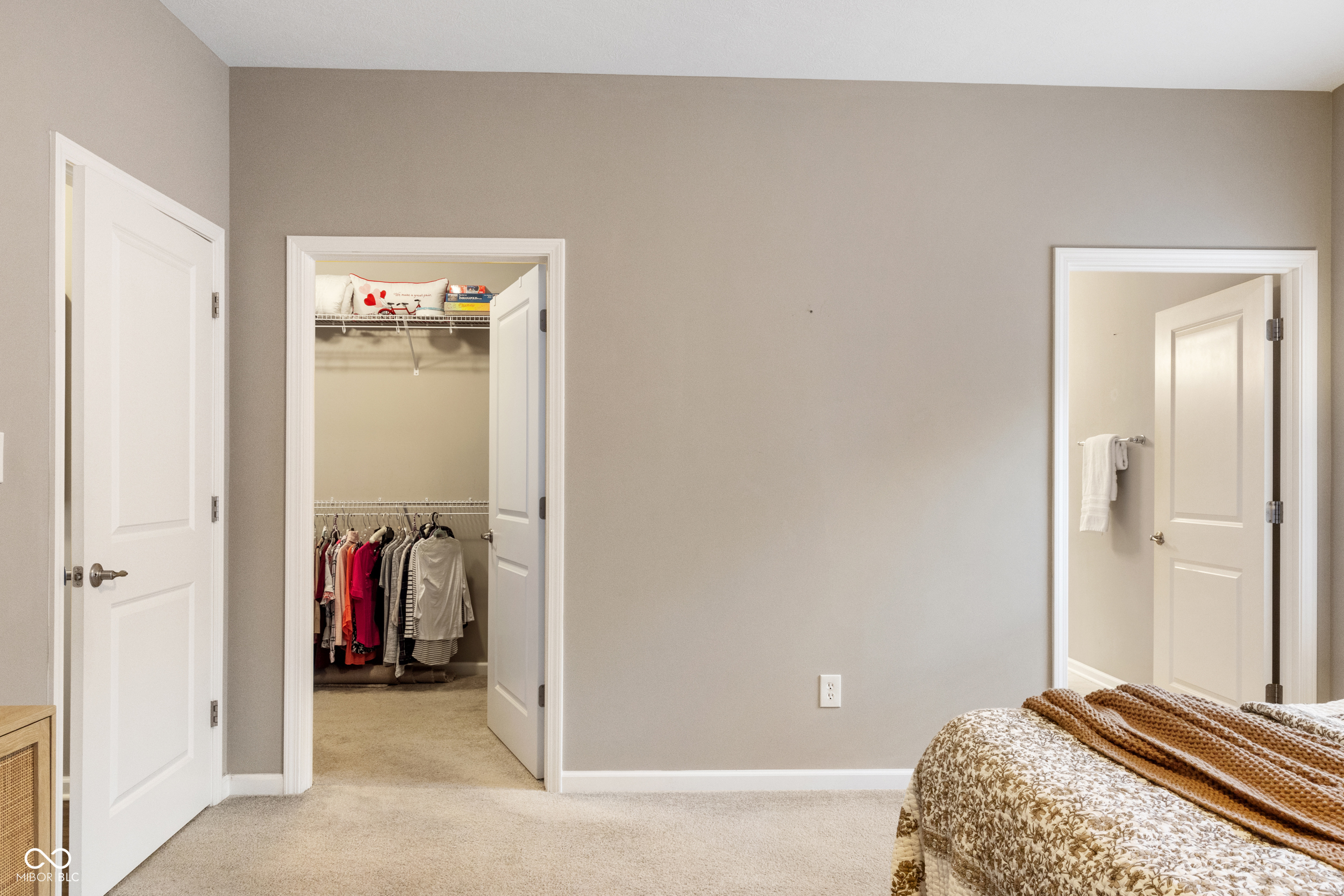 4313 W Hidden Preserve Cove