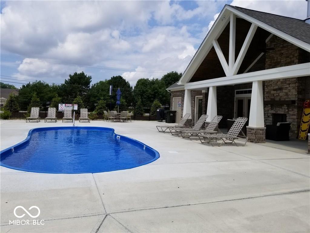 4313 W Hidden Preserve Cove