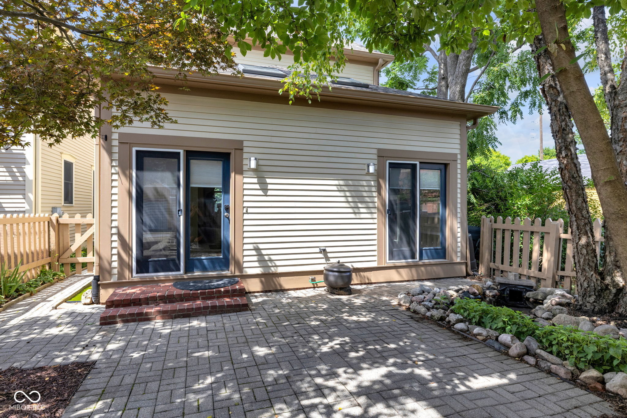 533 Lord Street