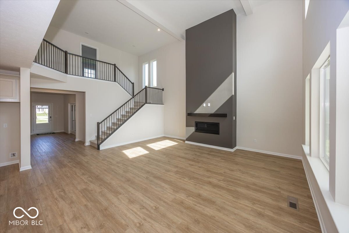 9457 Dogwood Drive
