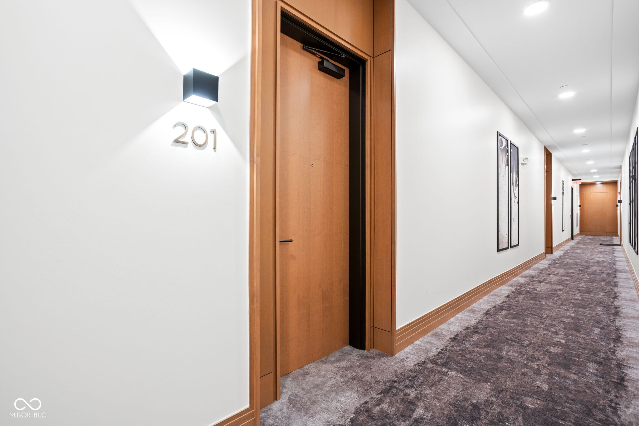 877 N East Street: UNIT 201A