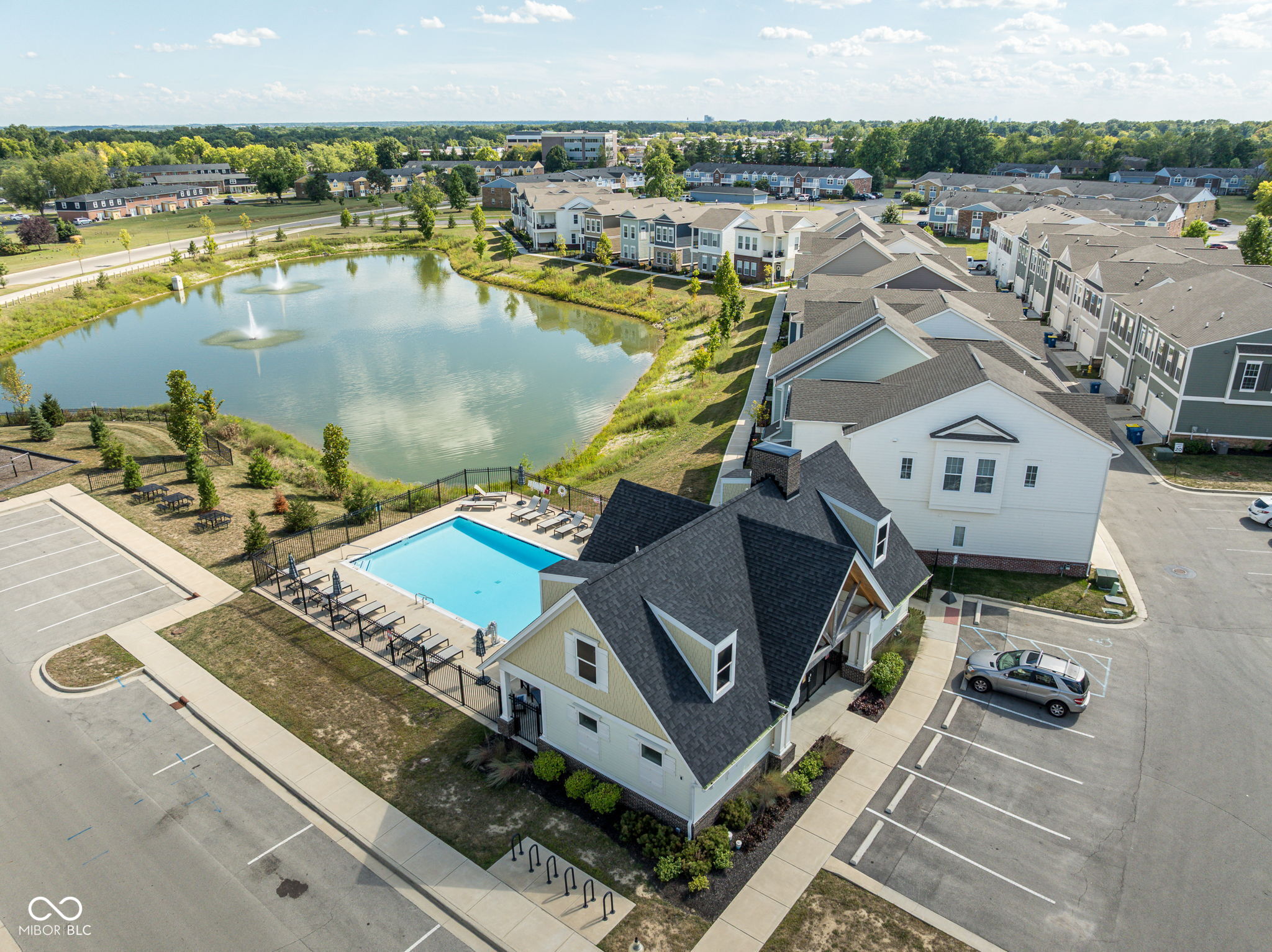 584 Lagerfield Drive