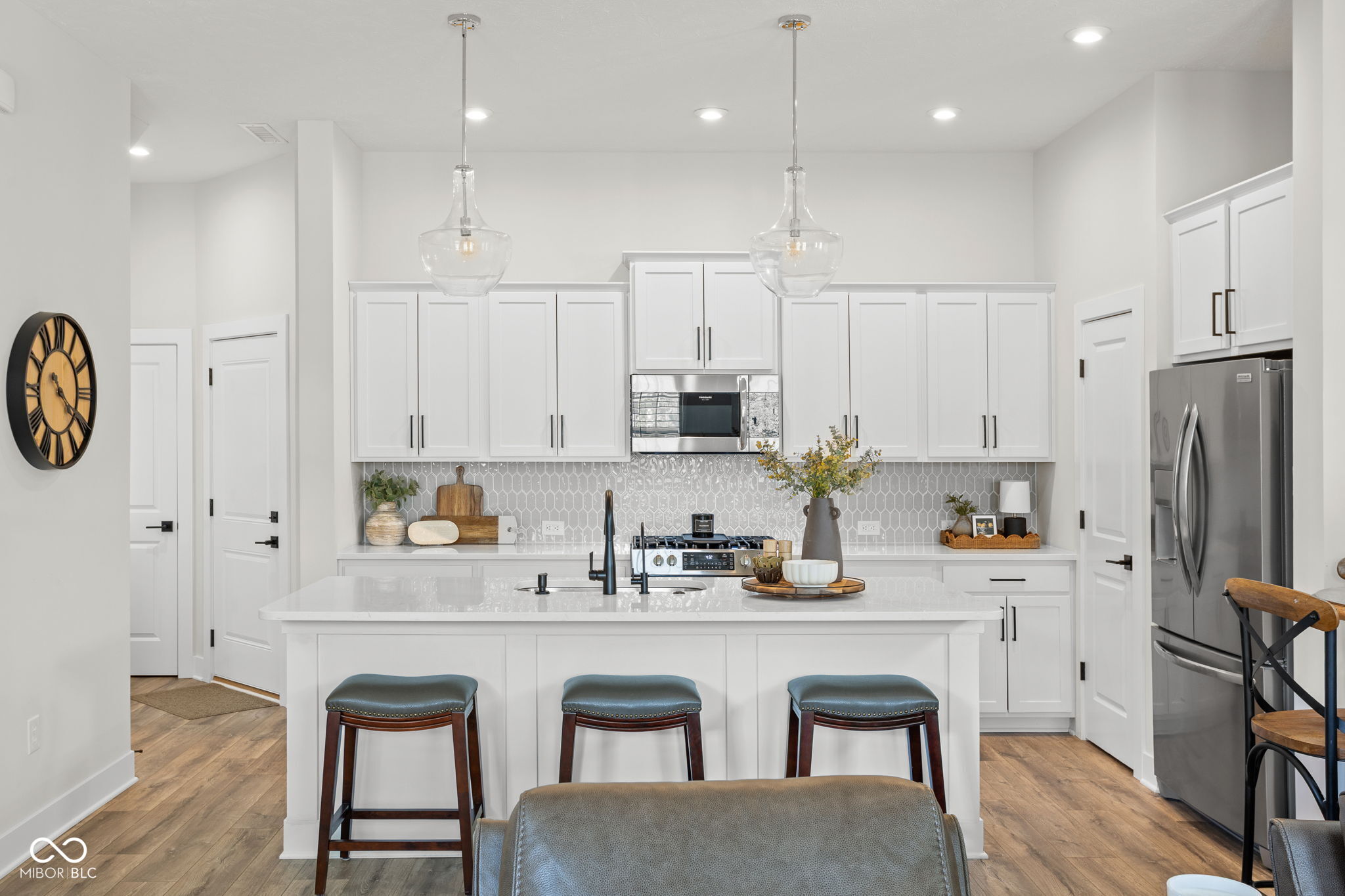 584 Lagerfield Drive