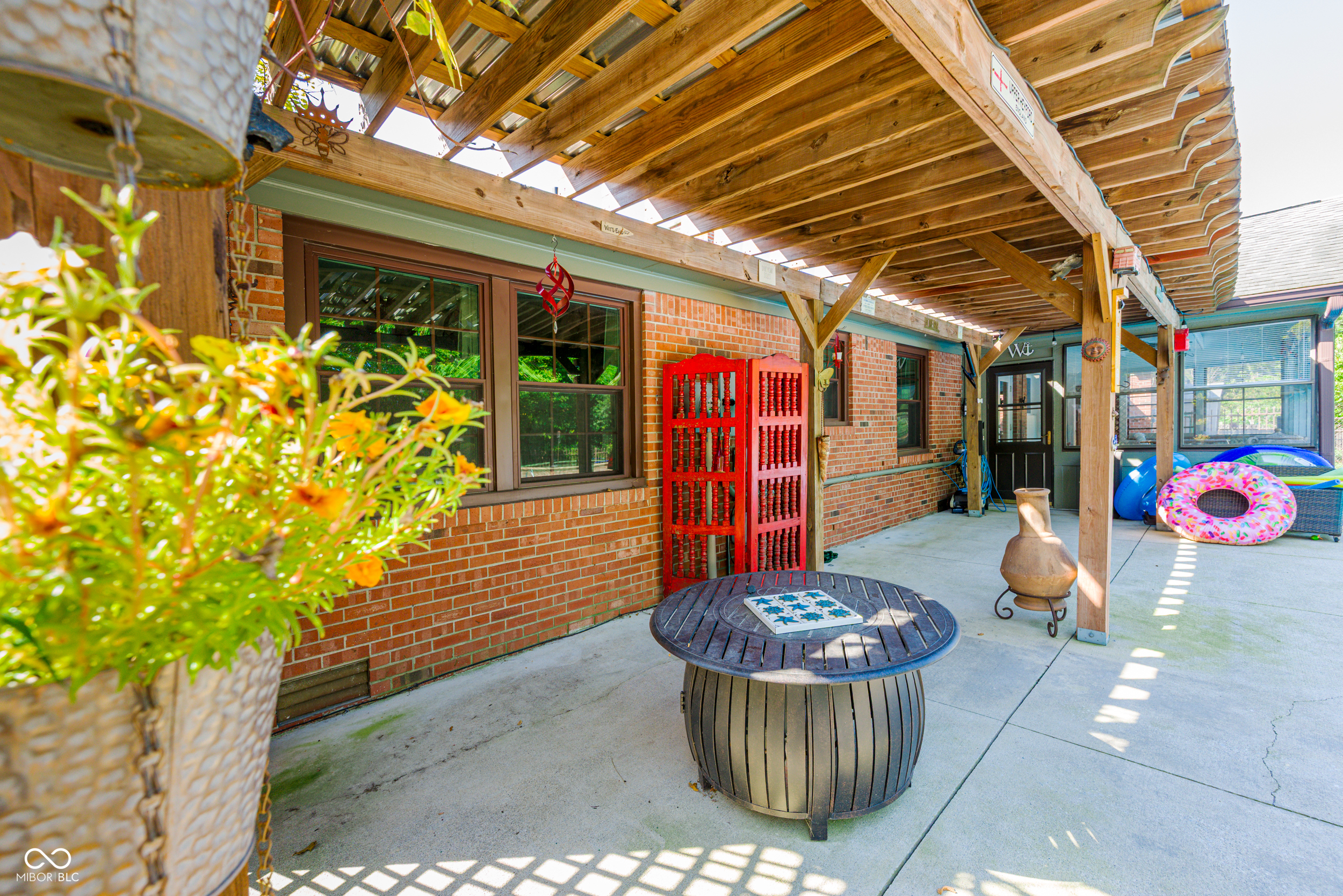 7340 Hampstead Lane