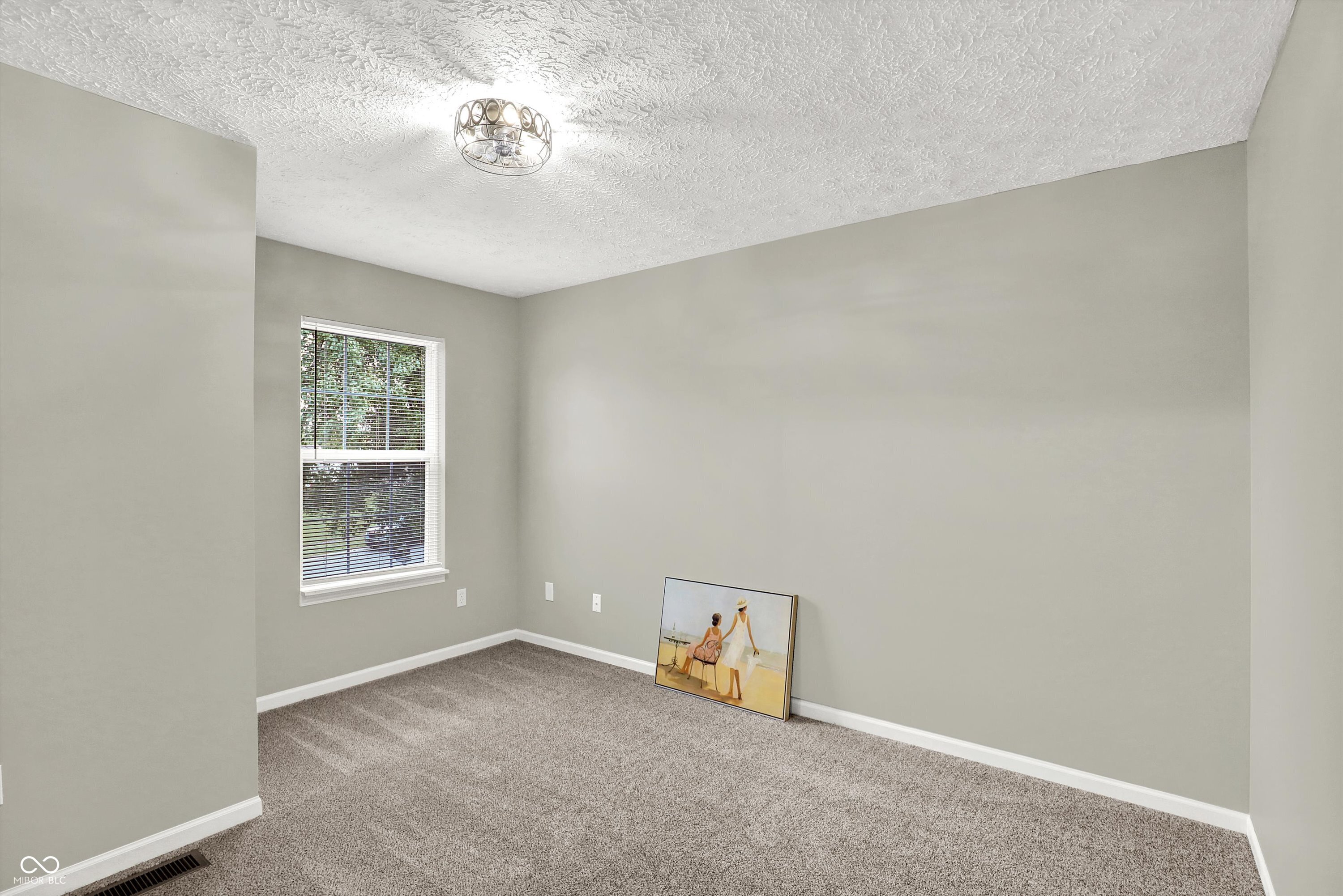 990 Canary Creek Drive