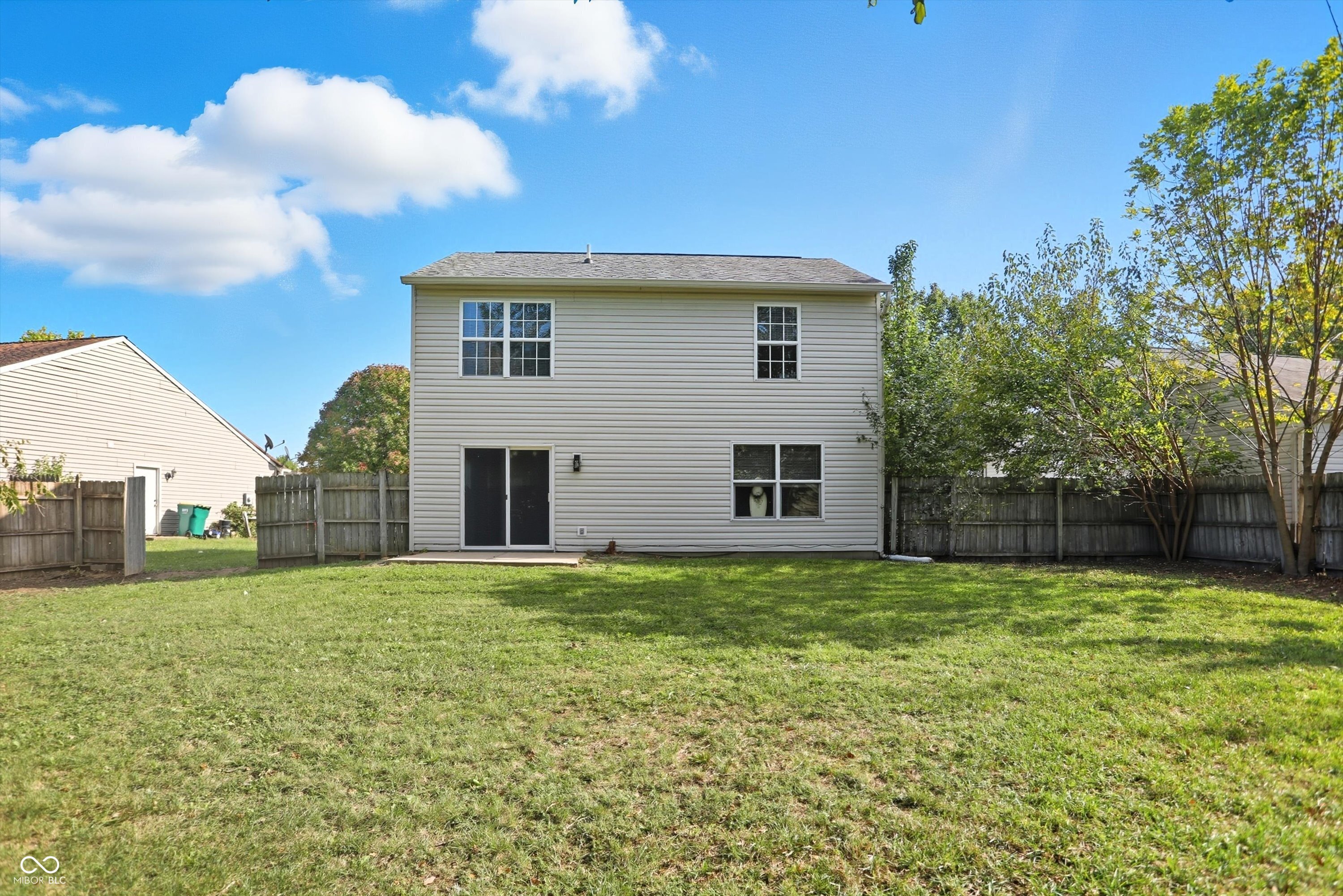 990 Canary Creek Drive