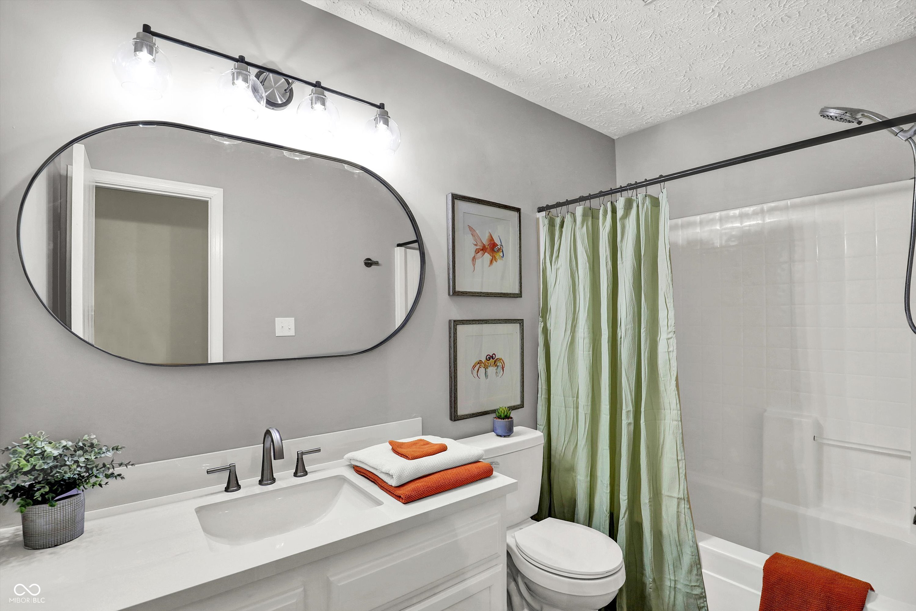 990 Canary Creek Drive