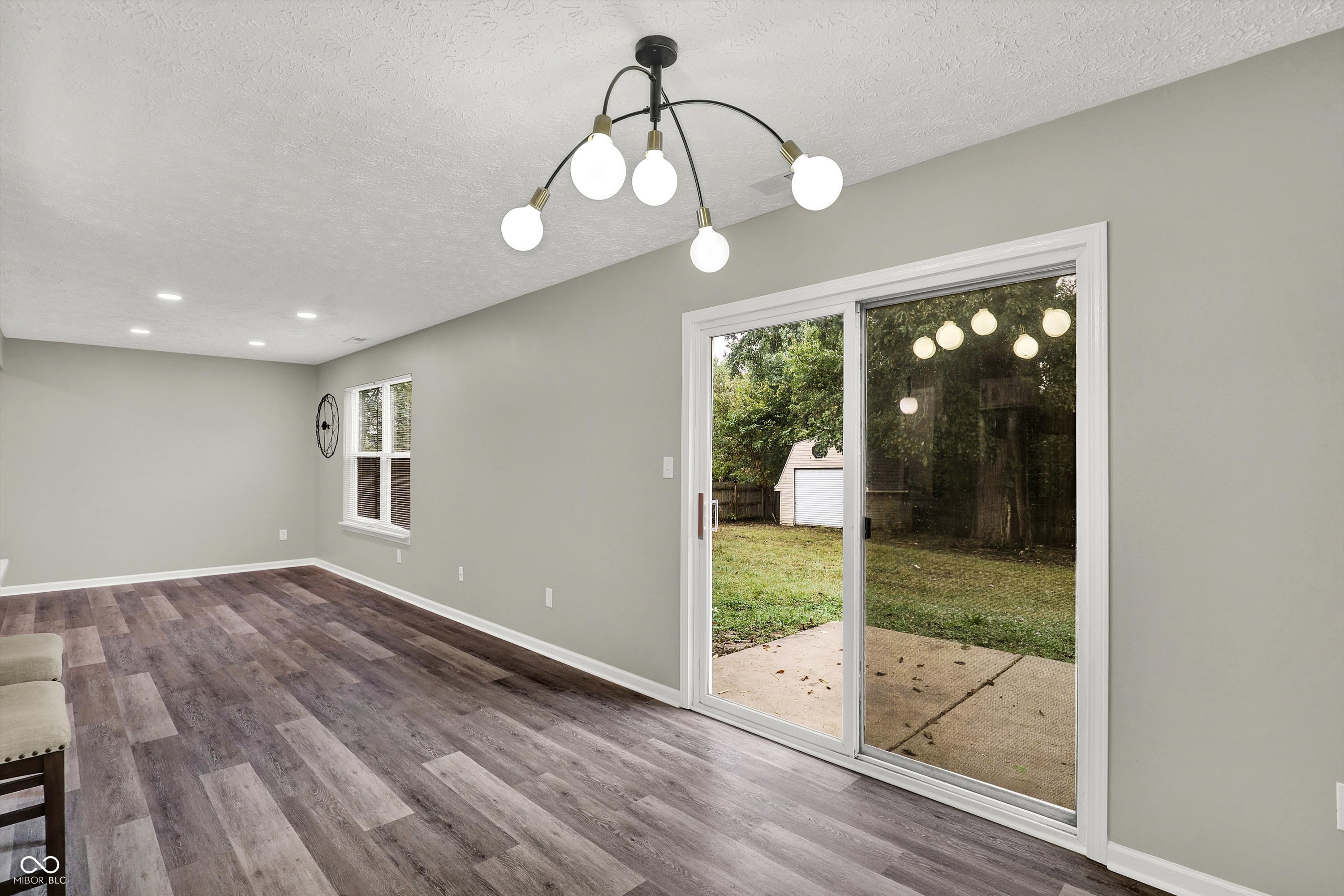 990 Canary Creek Drive