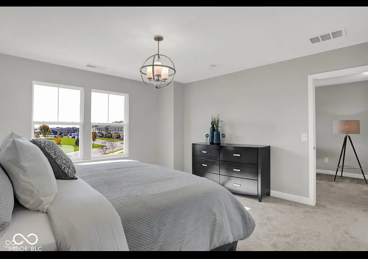 15243 Farrington Way