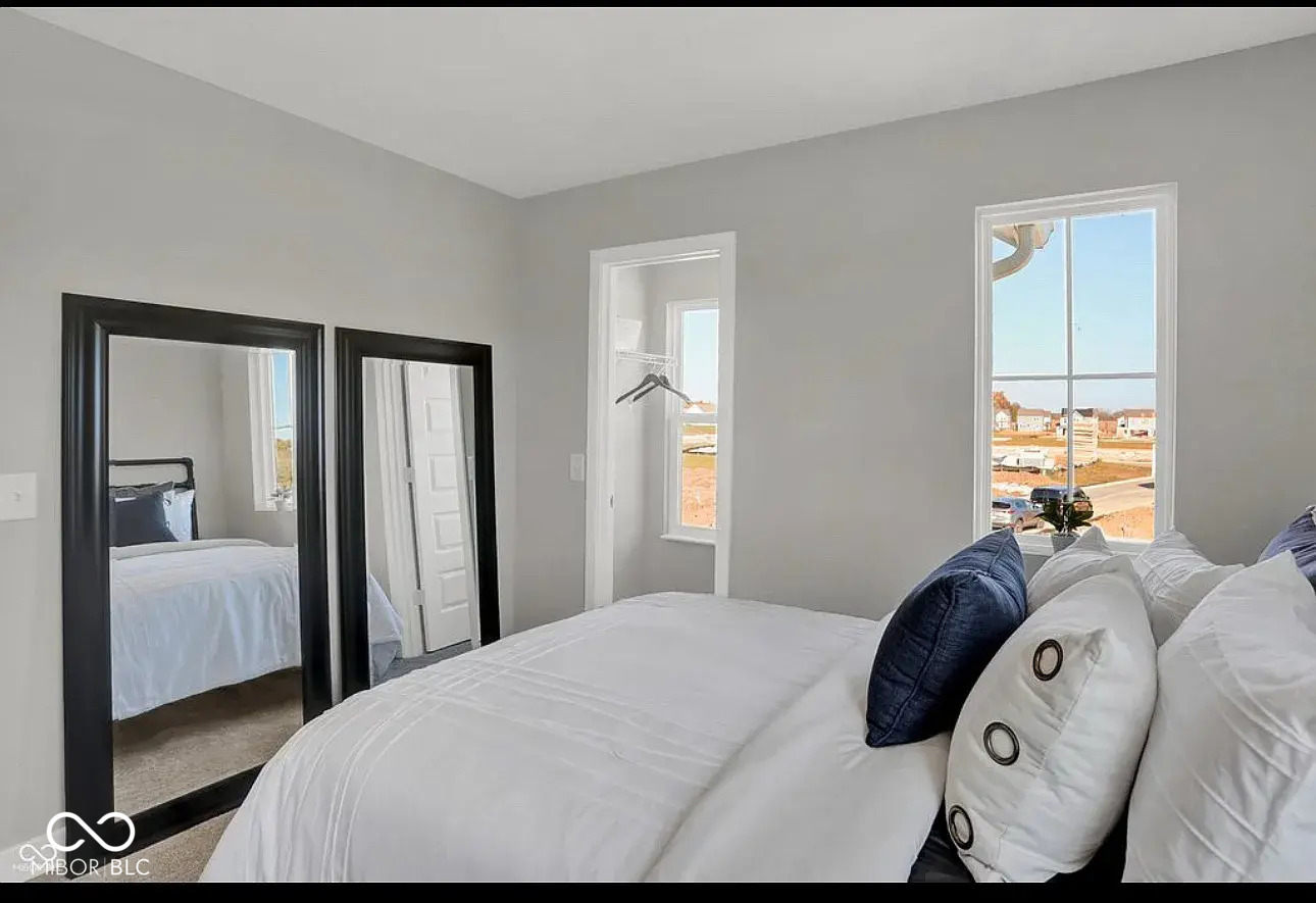 15243 Farrington Way