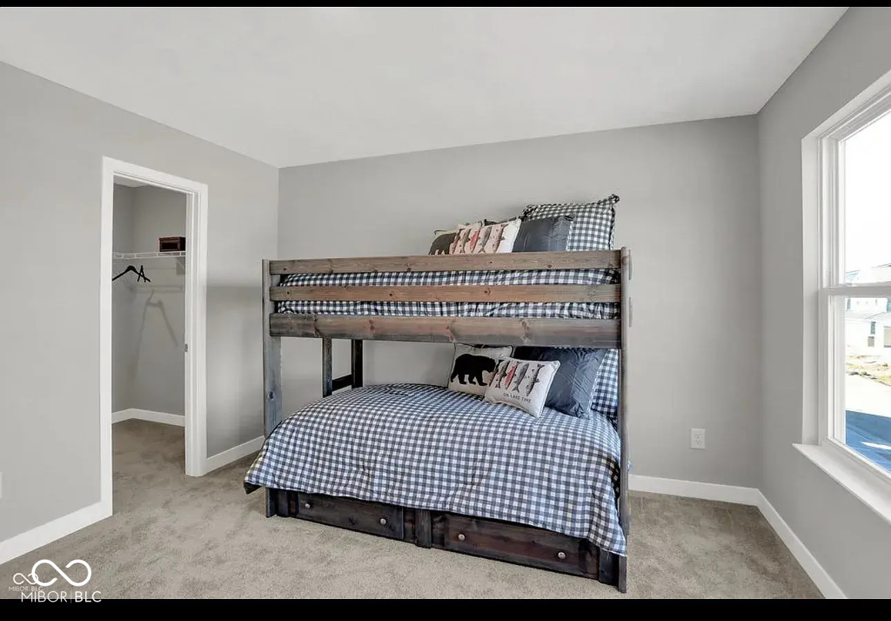 15243 Farrington Way